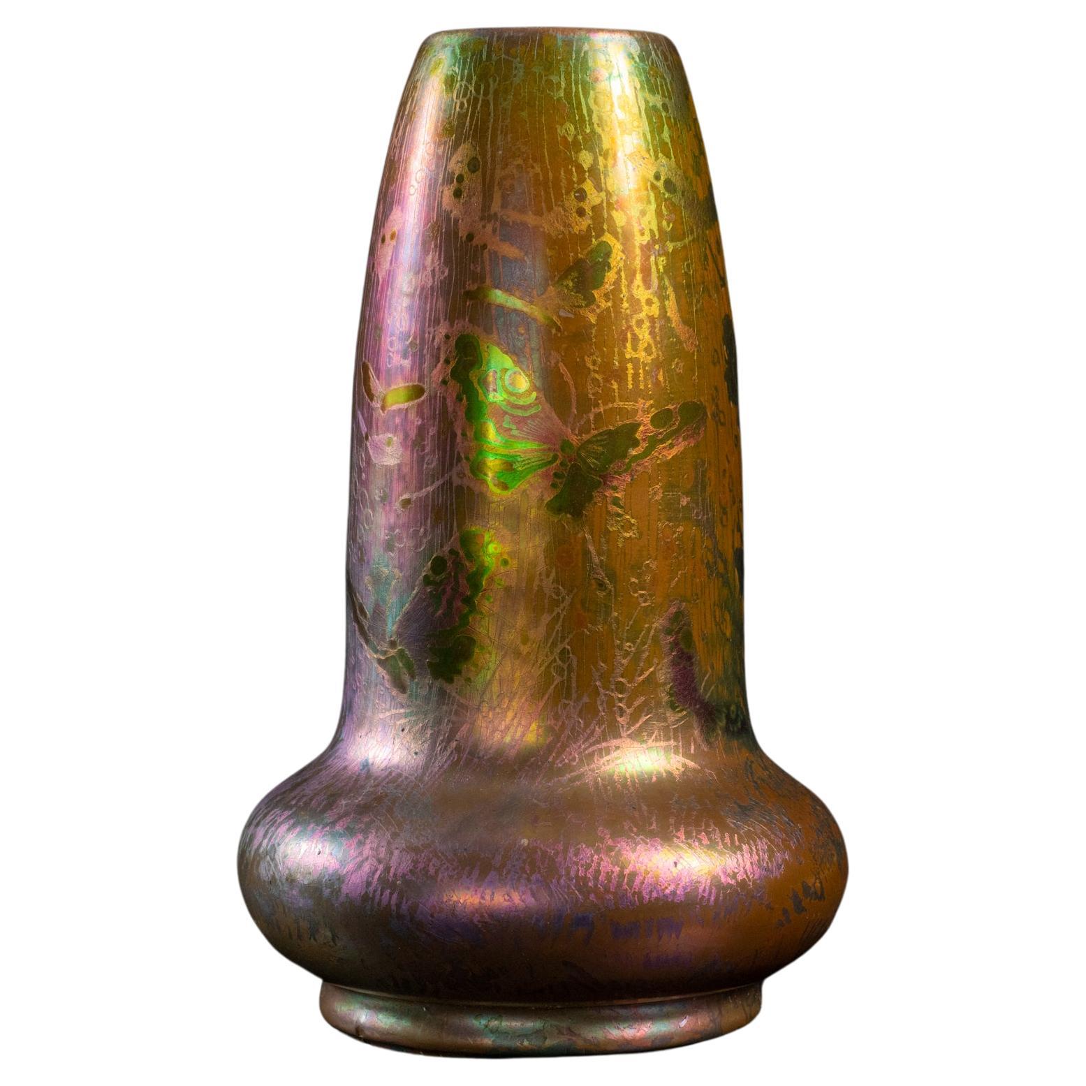 Ciotola Art Nouveau con farfalle iridescenti a cascata di Clement Massier