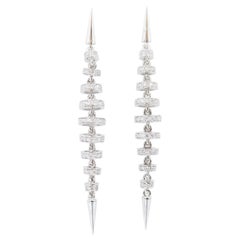 Cascading Diamond Discs on Chain 18 Karat White Gold Dangle Earrings Cascading Diamond Discs on Chain 18 Karat White Gold Dangle Earrings