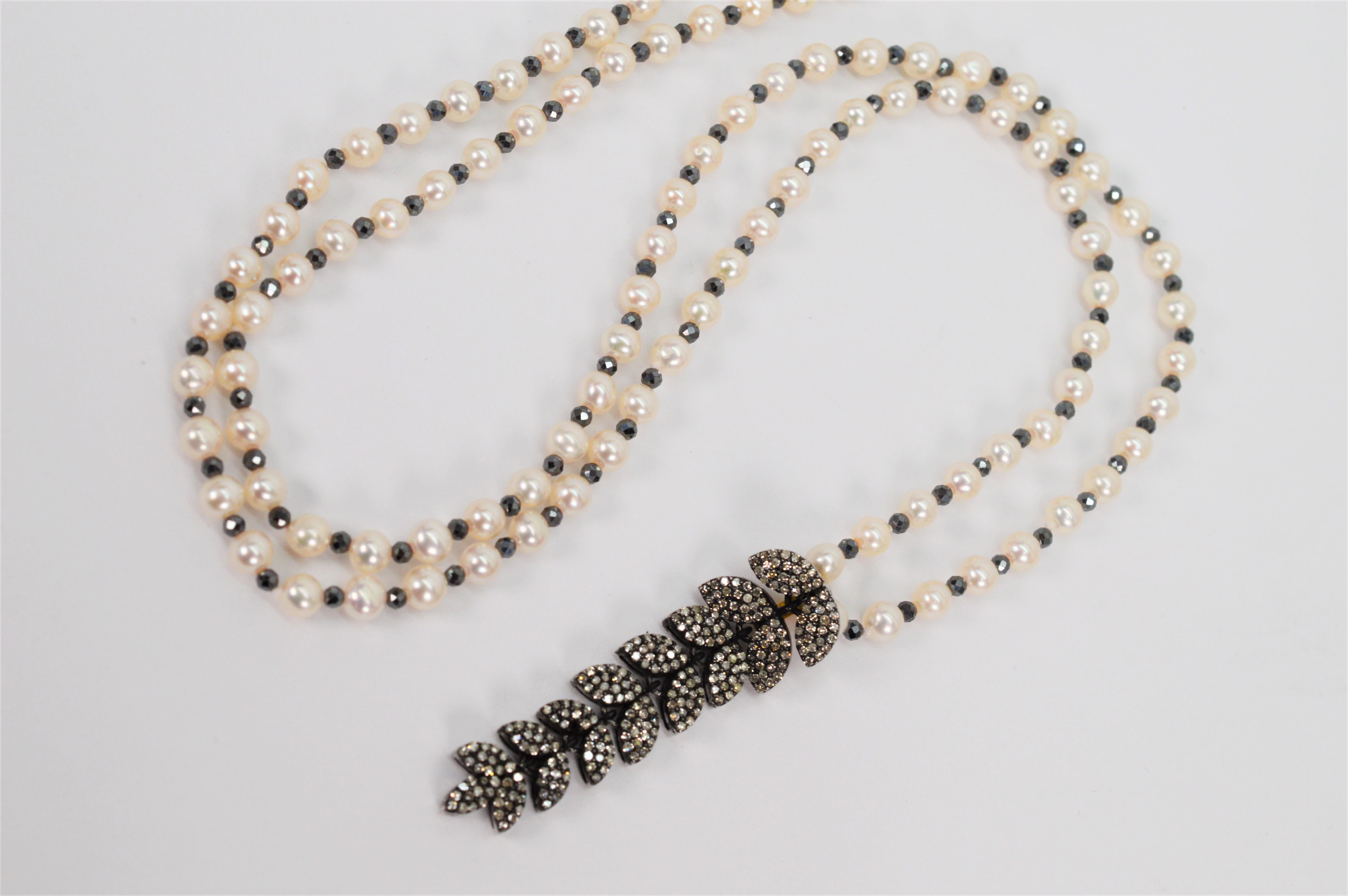 Cascading Diamond Silver Pendant Pearl Necklace In New Condition For Sale In Mount Kisco, NY