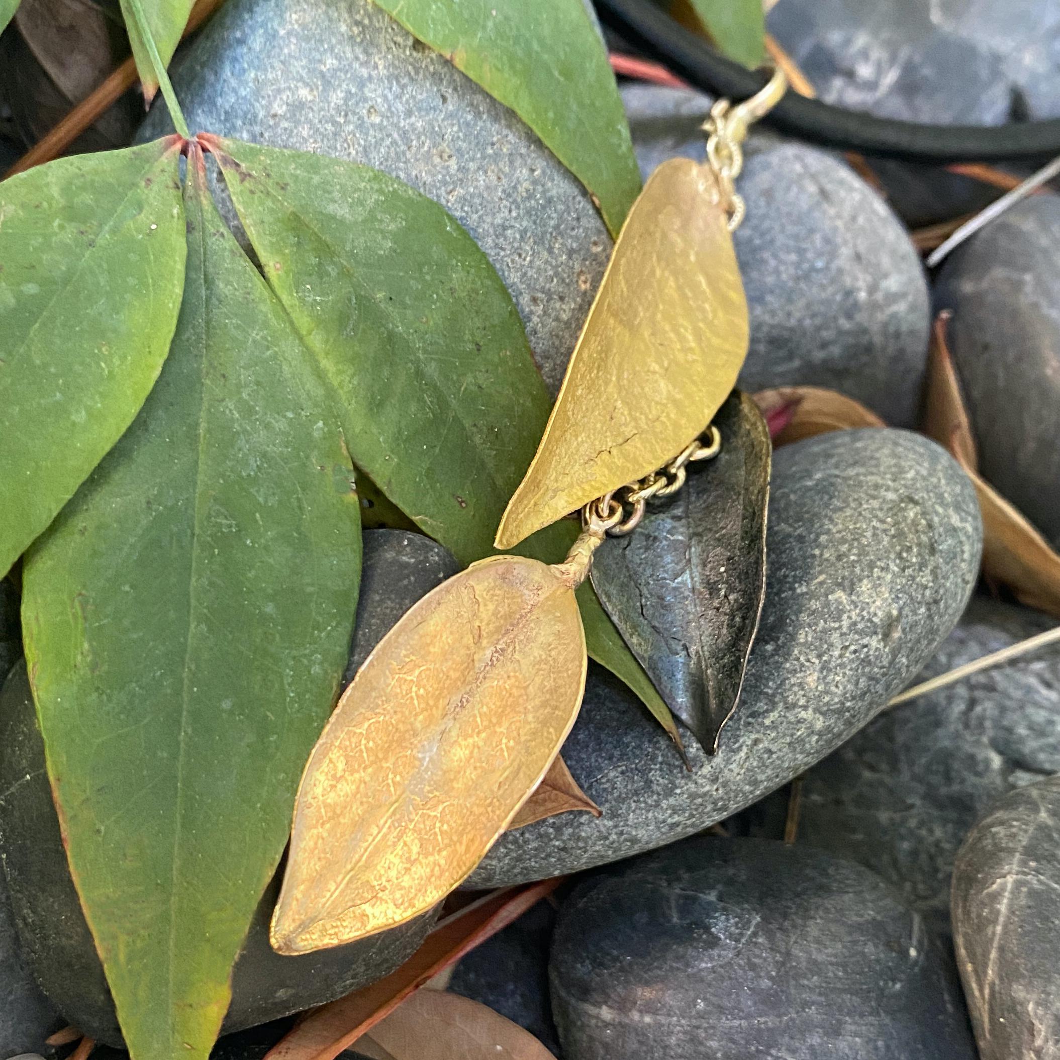 Cascading Leaves Pendant in Yellow and Oxidized Gold 4