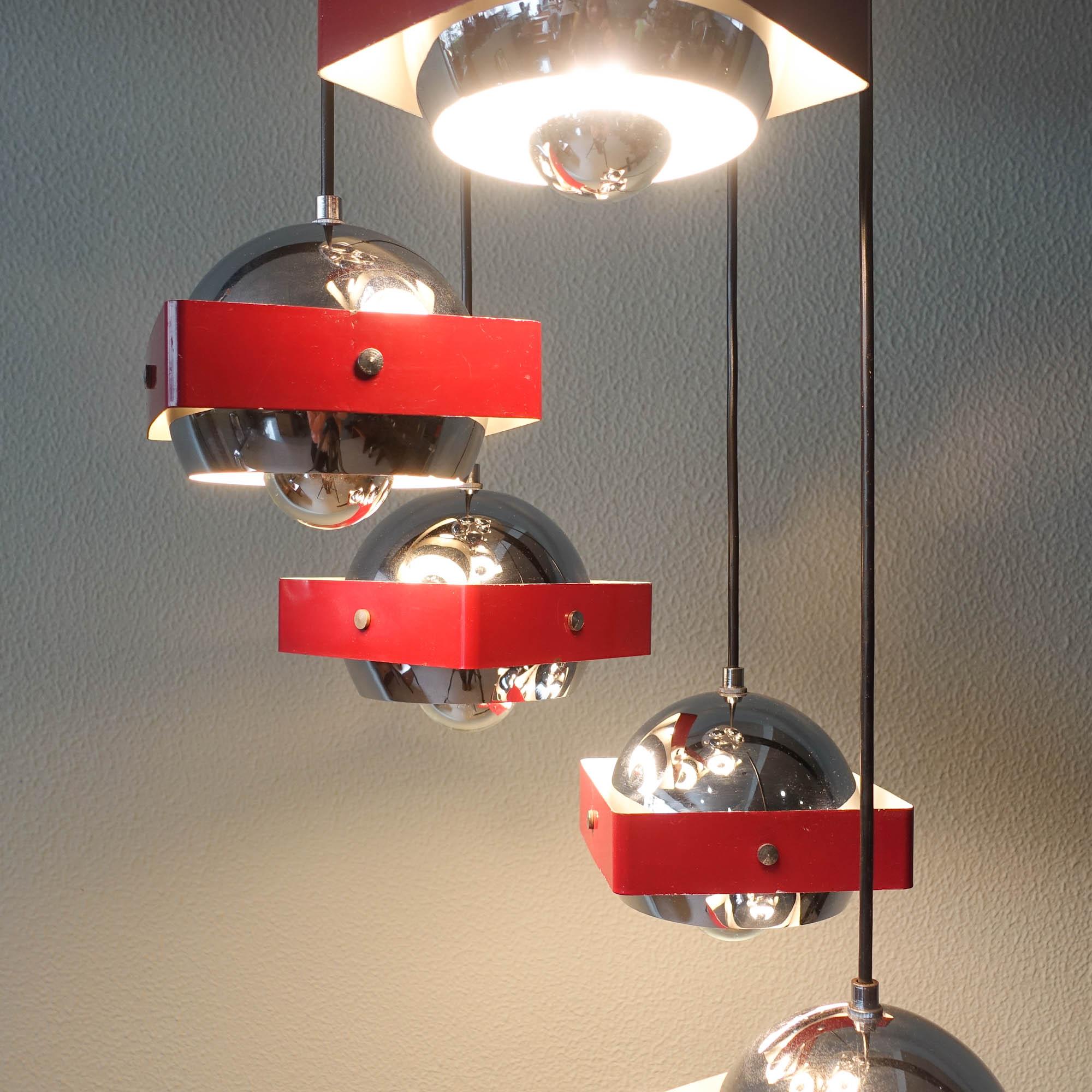 Mid-Century moderno Lampada a sospensione a cascata di Luis Perez de la Oliva per GEI, anni '70 in vendita