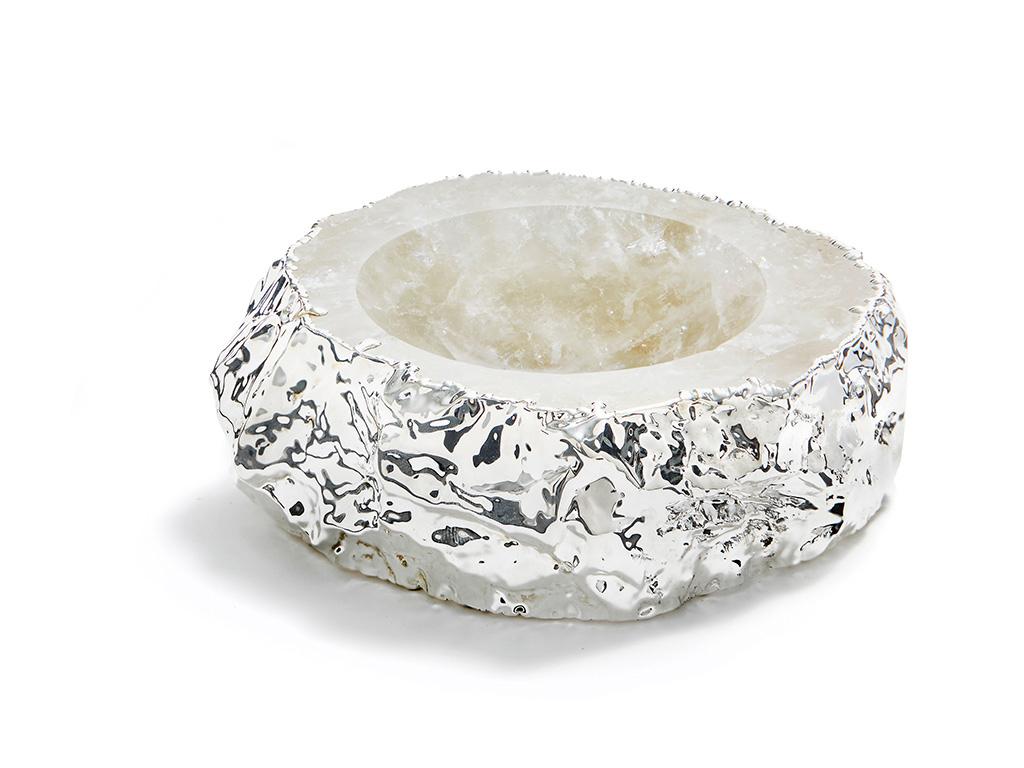 These hand carved, solid semi-precious gemstone bowls are electroplated in pure silver and 24-karat gold. Authentic and substantial, these modern vessels are designed to last a lifetime. Now available in natural agate.
 