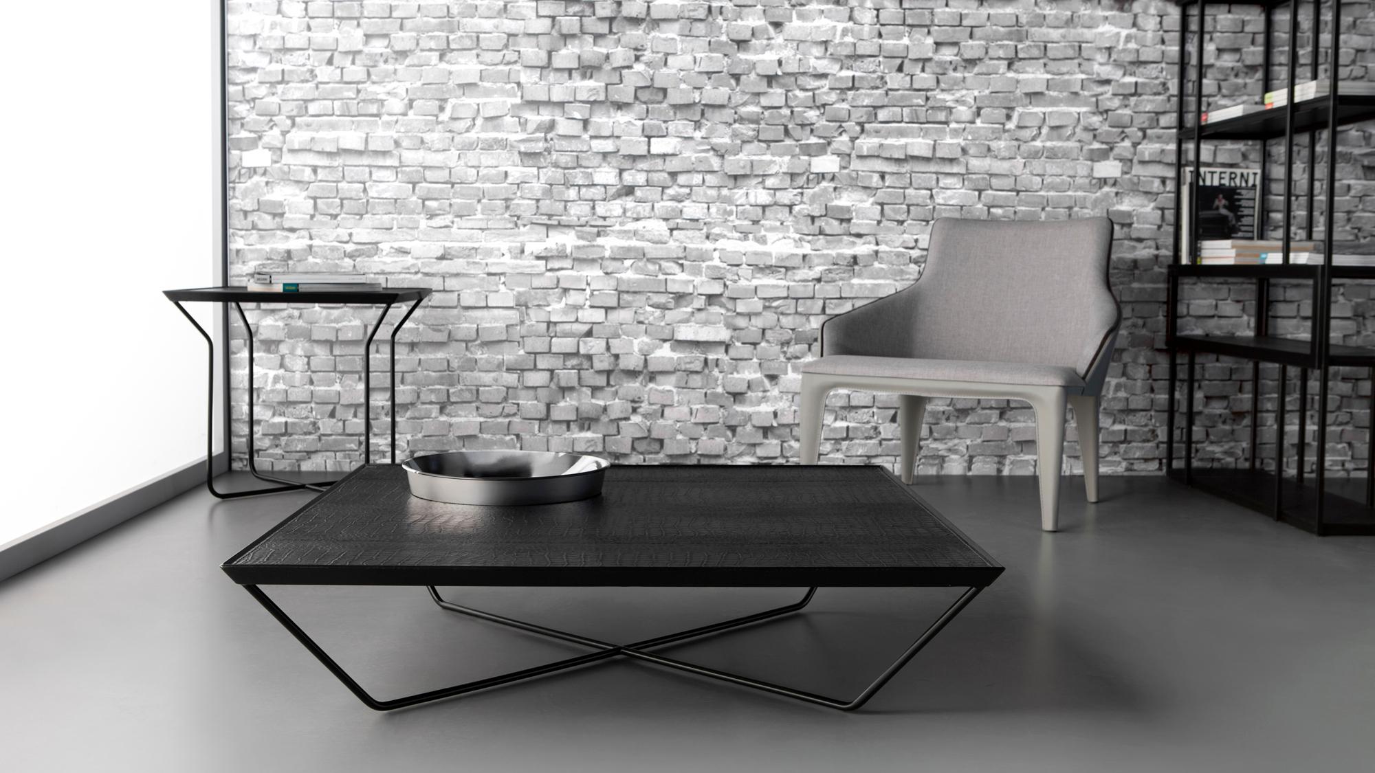 Case Coffee Table by Doimo Brasil
Dimensions: W 80 x D 80 x H 25 cm 
Materials: Base: Stainless Steel, Top: Aged/crocco reconstituted leather. 

Also available in other dimensions. Please contact us.

With the intention of providing good taste and