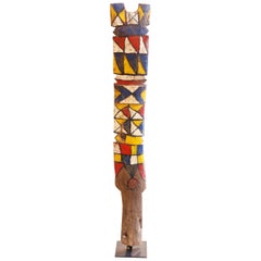 Case Pillar a Sculpture Polychrome Rimaïbé Burkina Faso, 1975