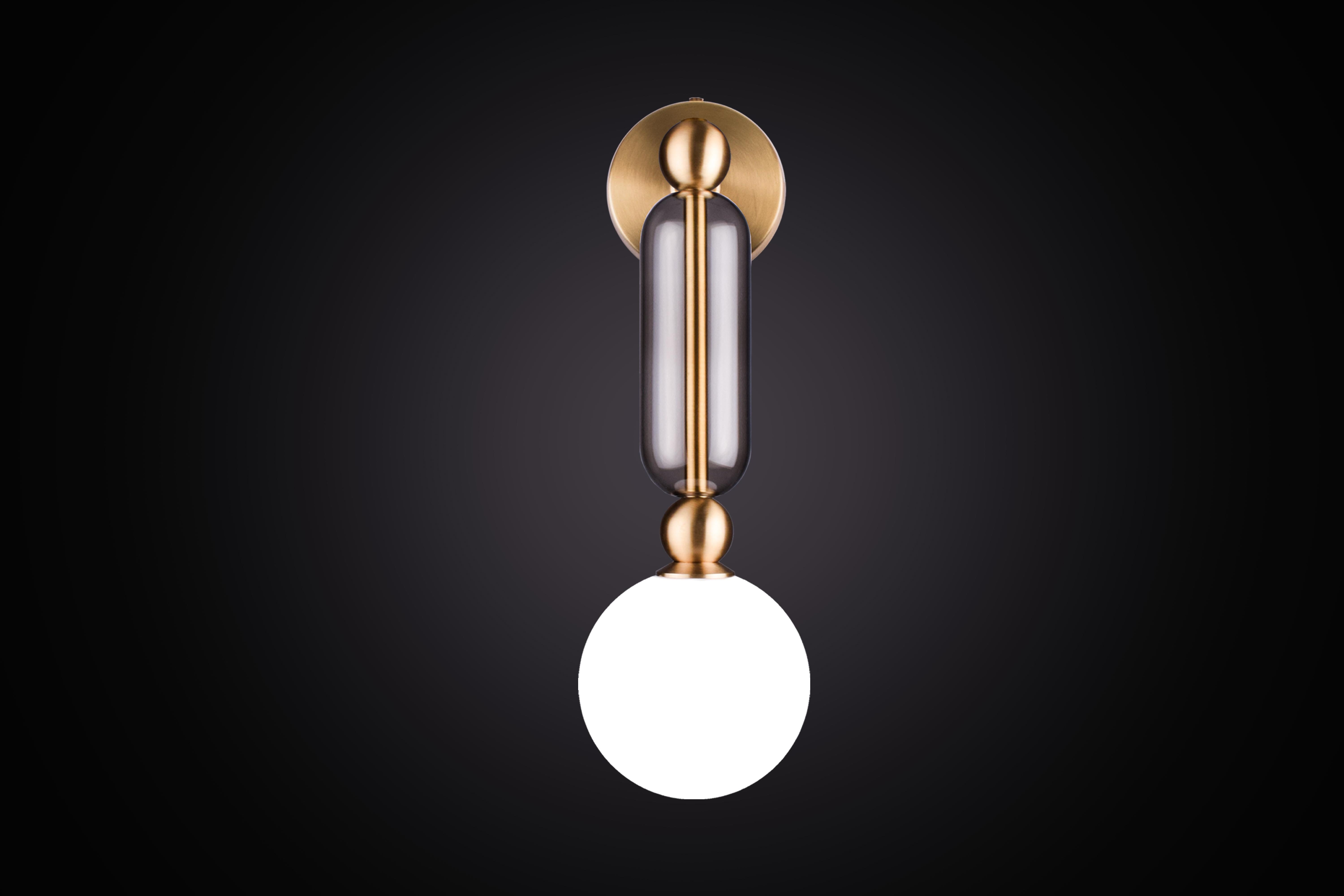 Gehäuse – Wand groß (Moderne) im Angebot
