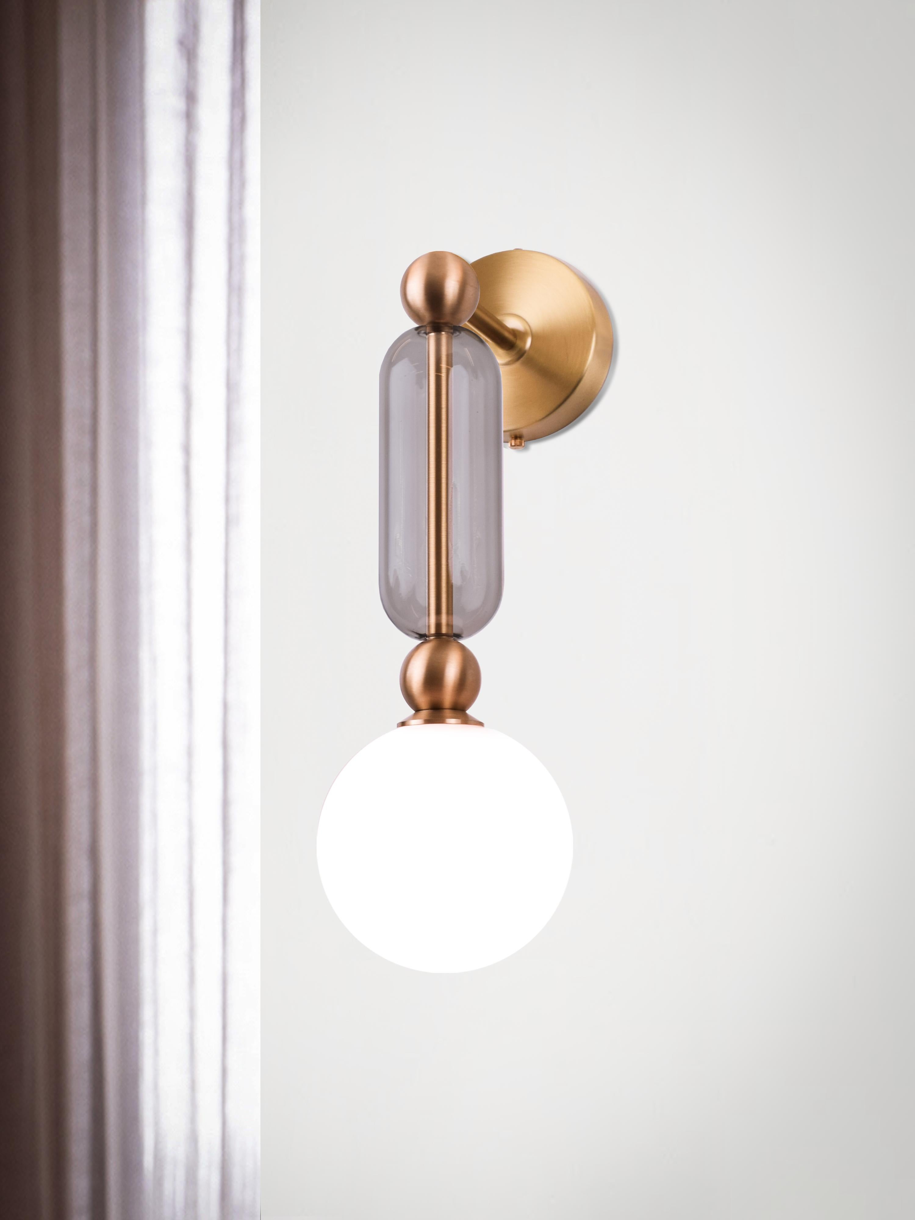 Gehäuse – Wand groß im Zustand „Neu“ im Angebot in London, GB