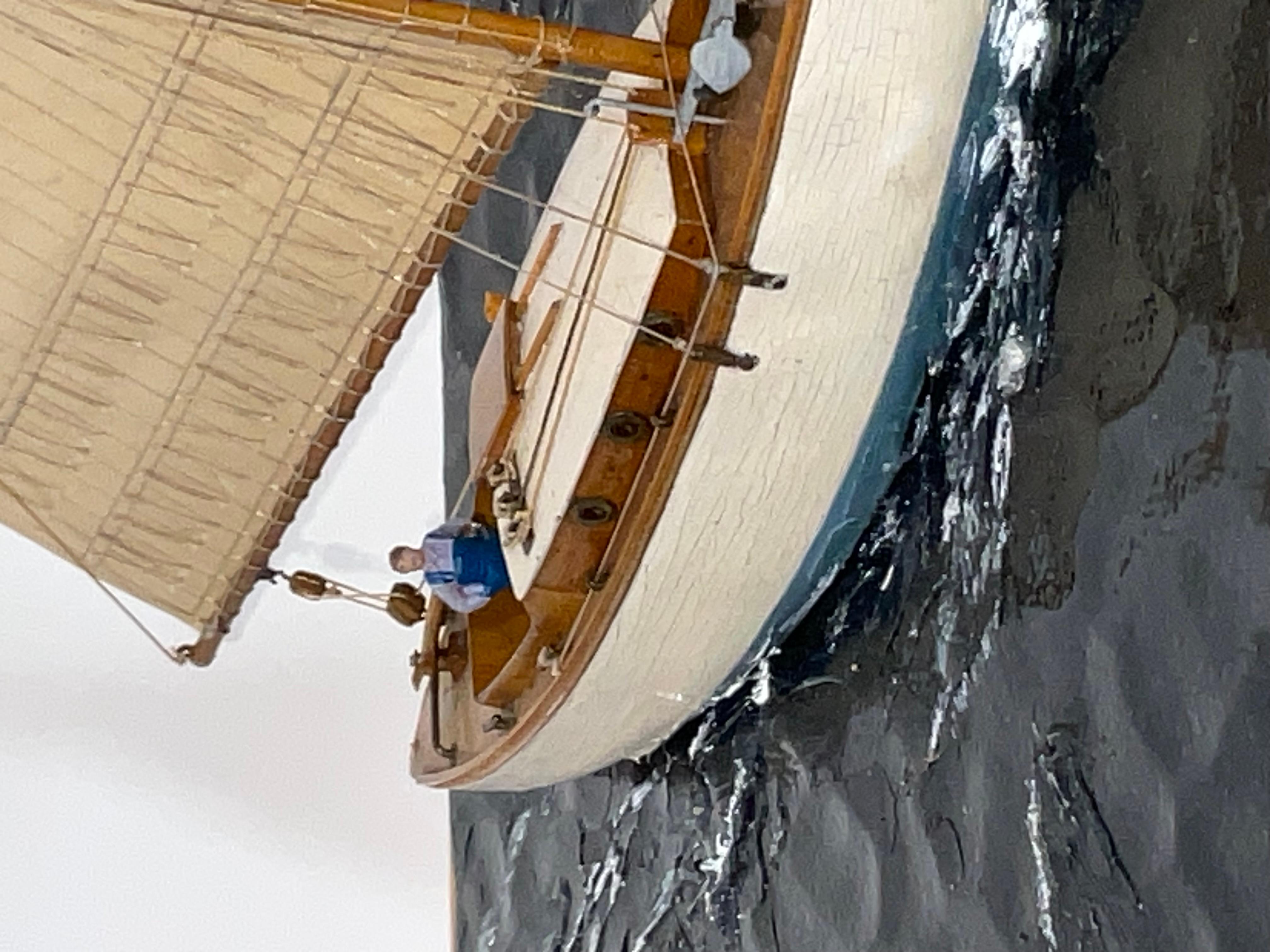 Diorama incassato di una scialuppa che passa davanti a un faro in vendita 6