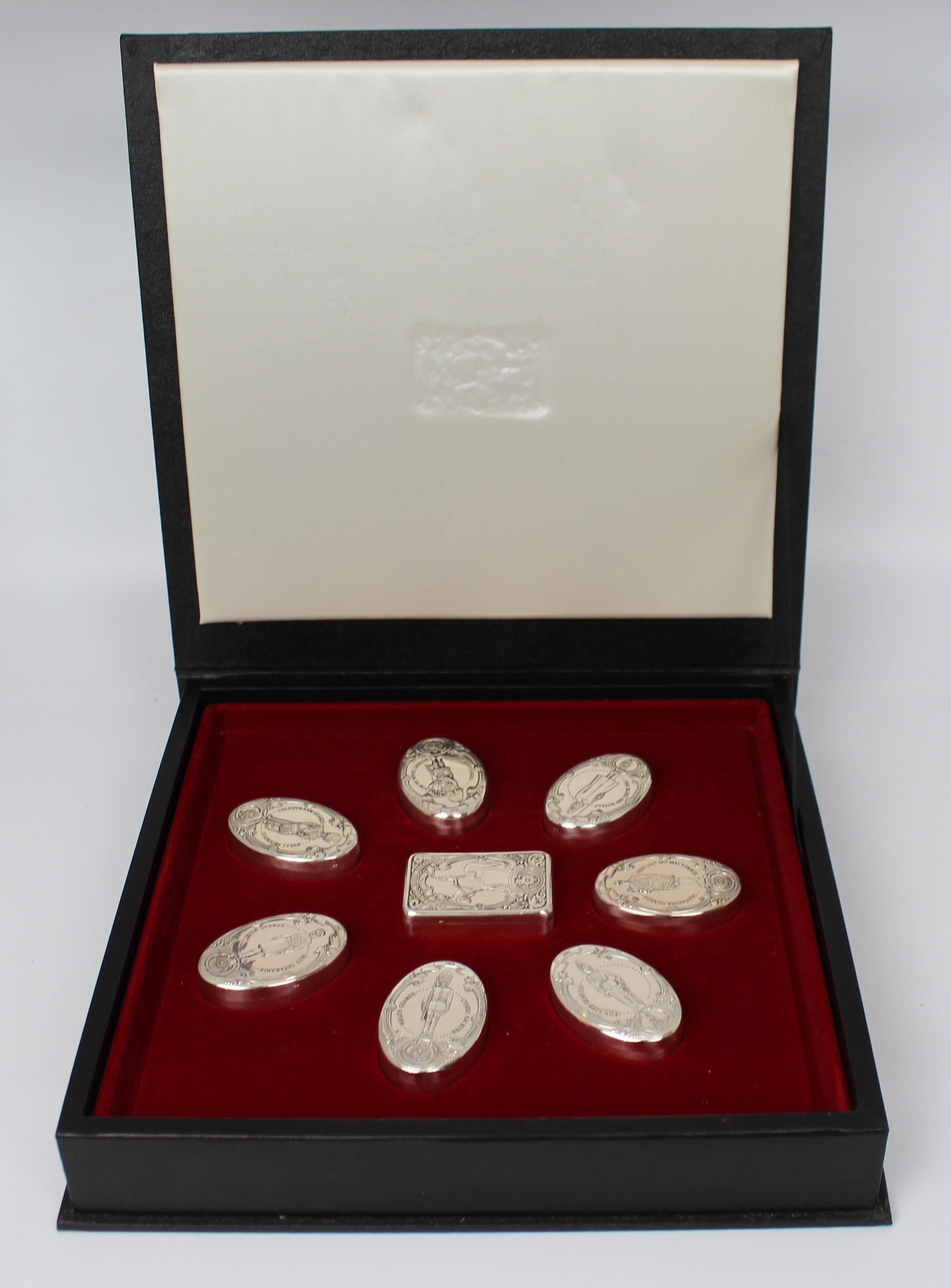 Cased Franklin mint solid silver box collection the Guards Regiments

Beautiful quality collectors case of sterling silver boxes. Issued in a limited edition by The Franklin MInt in tribute to the 25th anniversary of the coronation of Her Majesty