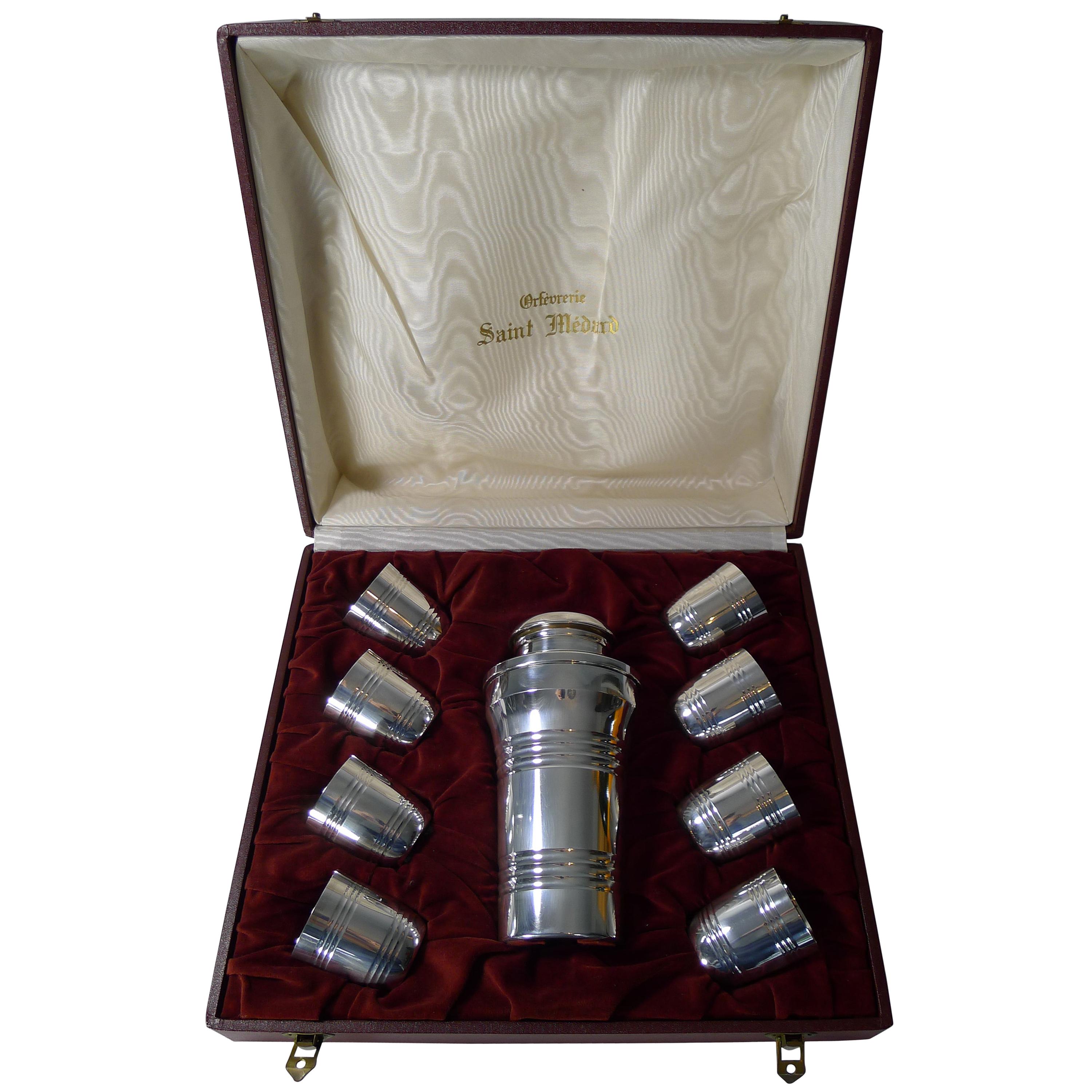 Cased French Art Deco Cocktail Shaker Set by St. Medard, Paris, circa 1940
