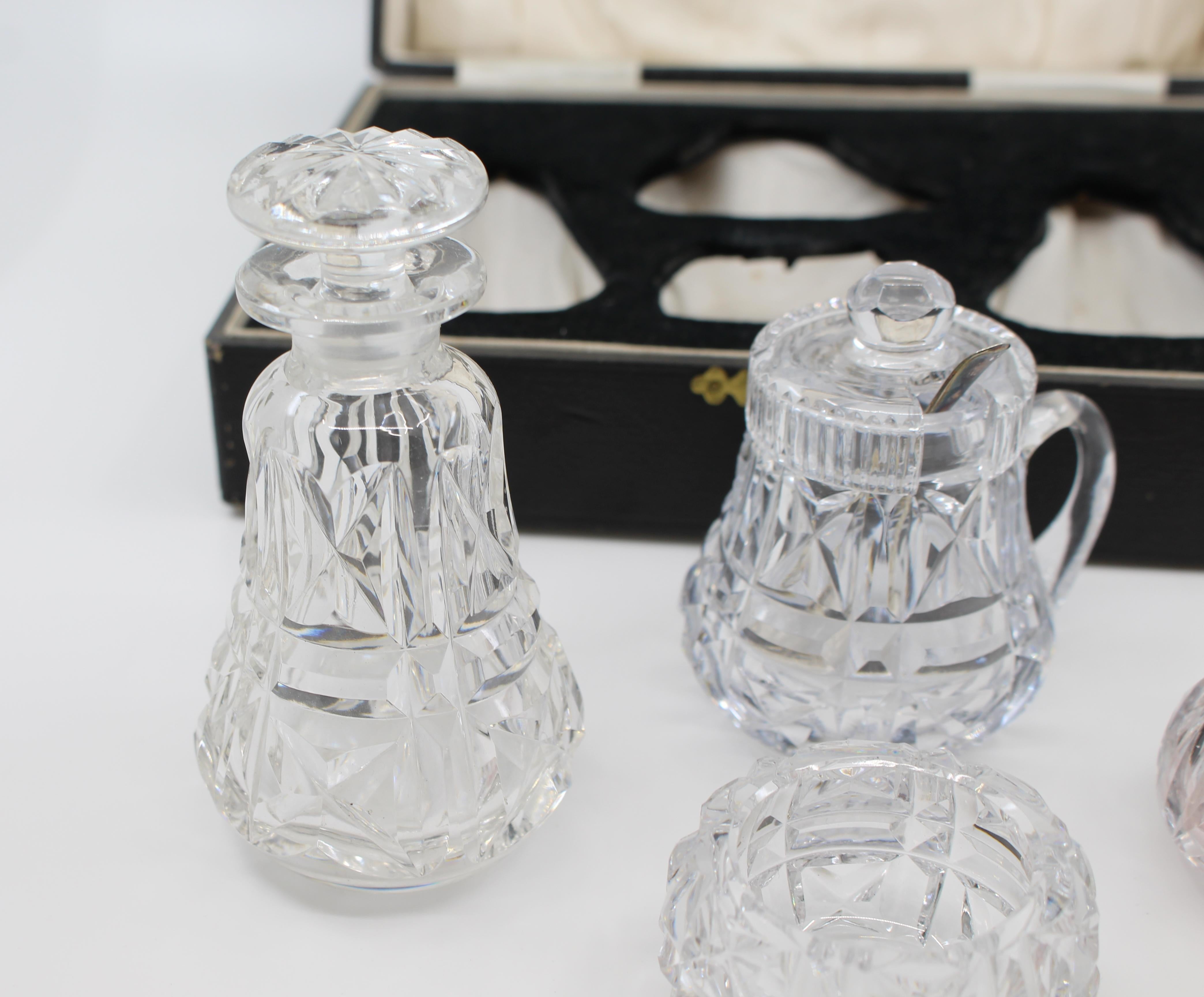 20th Century Cased John Walsh Crystal & Silver Cruet Set 1925 For Sale