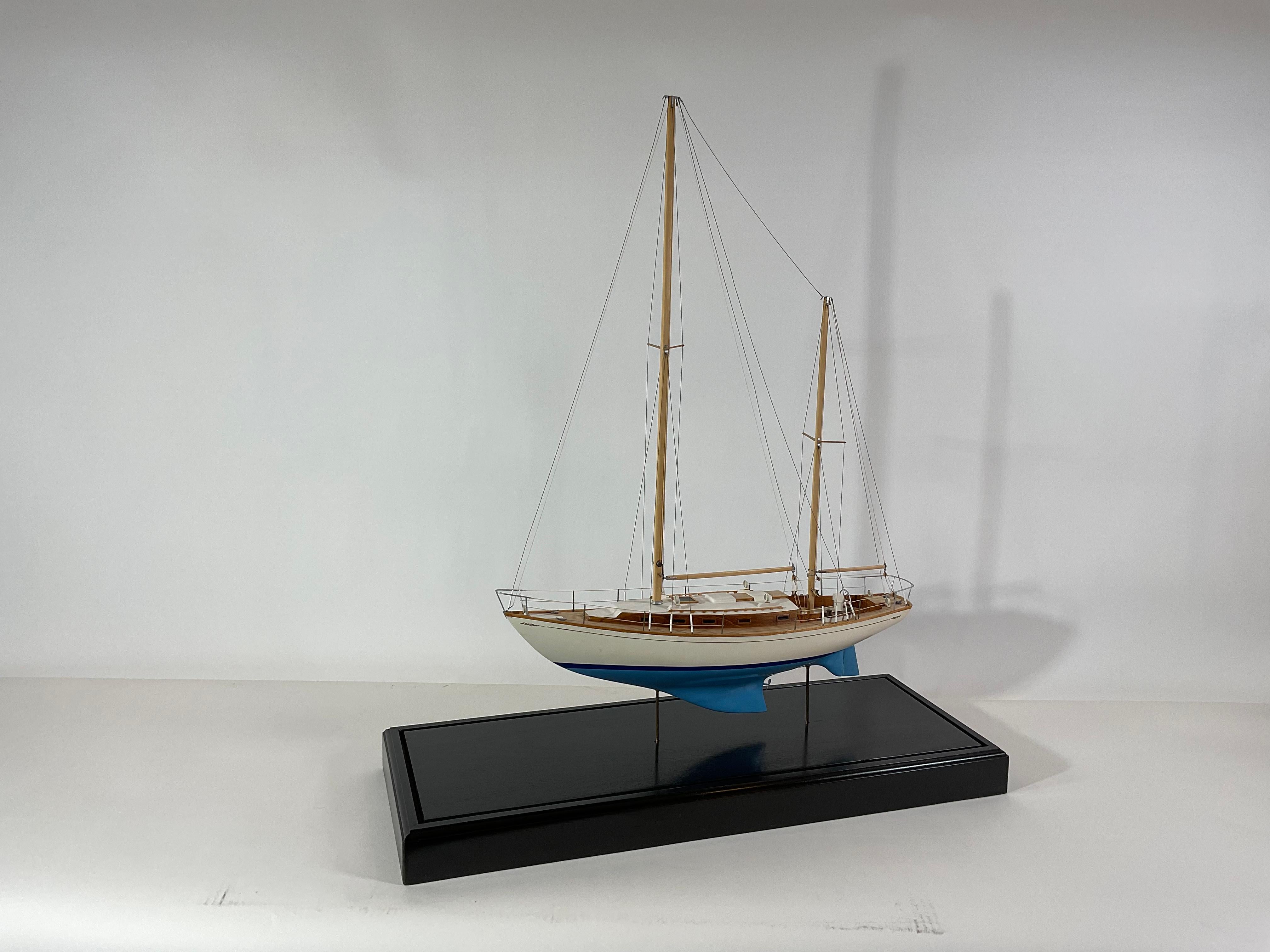 Cased Model Of A Cheoy Lee Offshore 47 Ketch For Sale 8