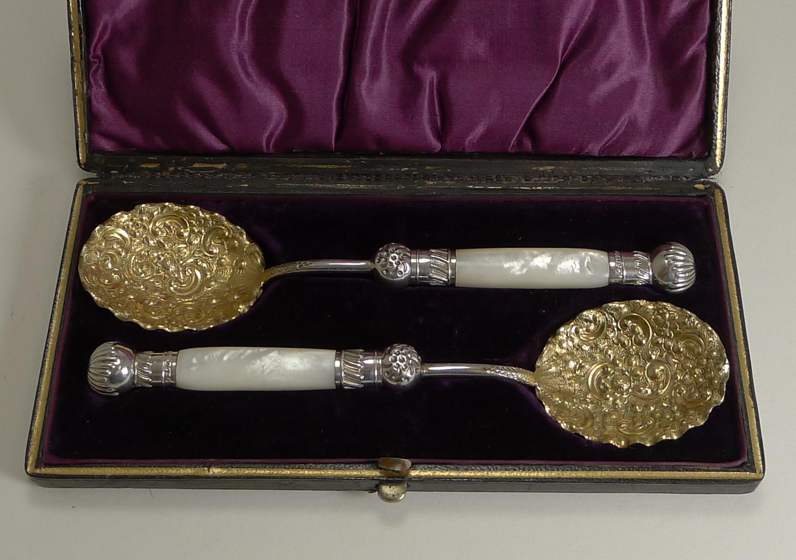 Cased Pair Antique Mother of Pearl English Serving Spoons, Reg. for 1885 3