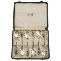 Cased Set 6 Japanese Silver Teaspoons with Octopus Finials