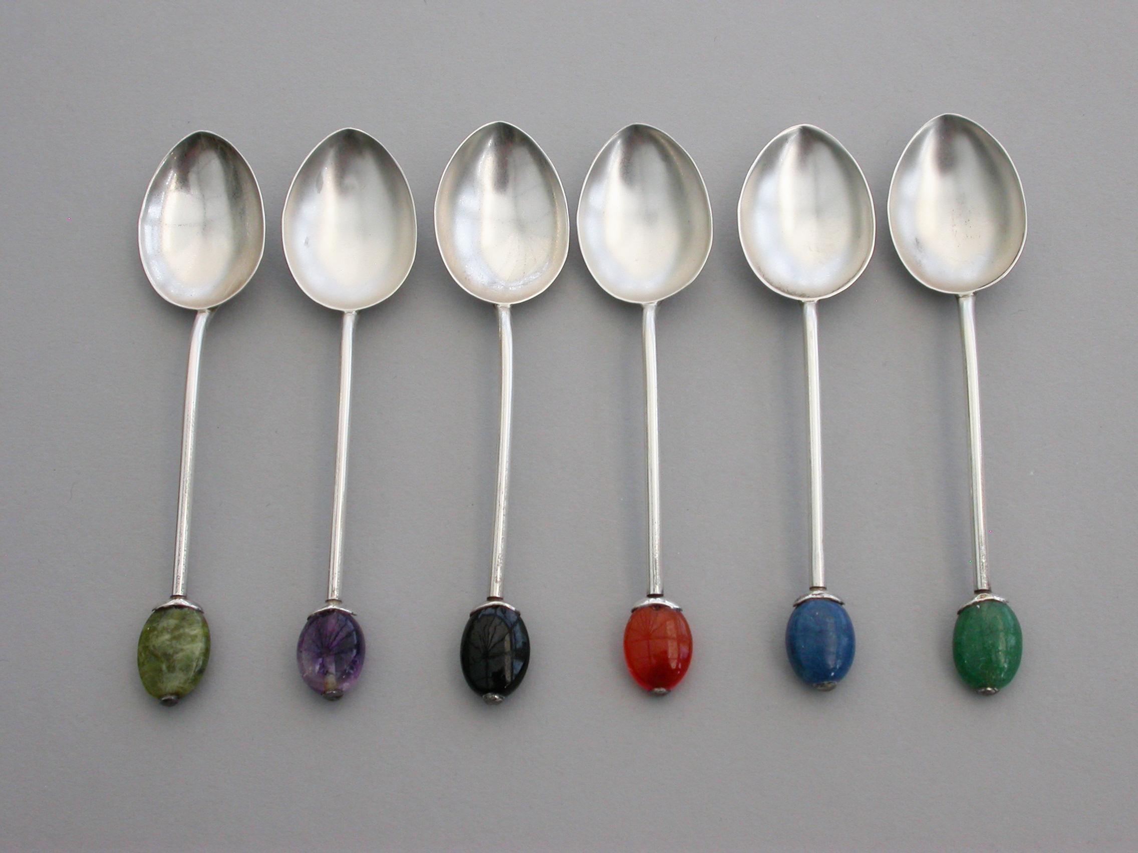 English Cased Set of 6 Hardstone Coffee-Bean Spoons, Liberty & Co, Birmingham, 1927-1928 For Sale