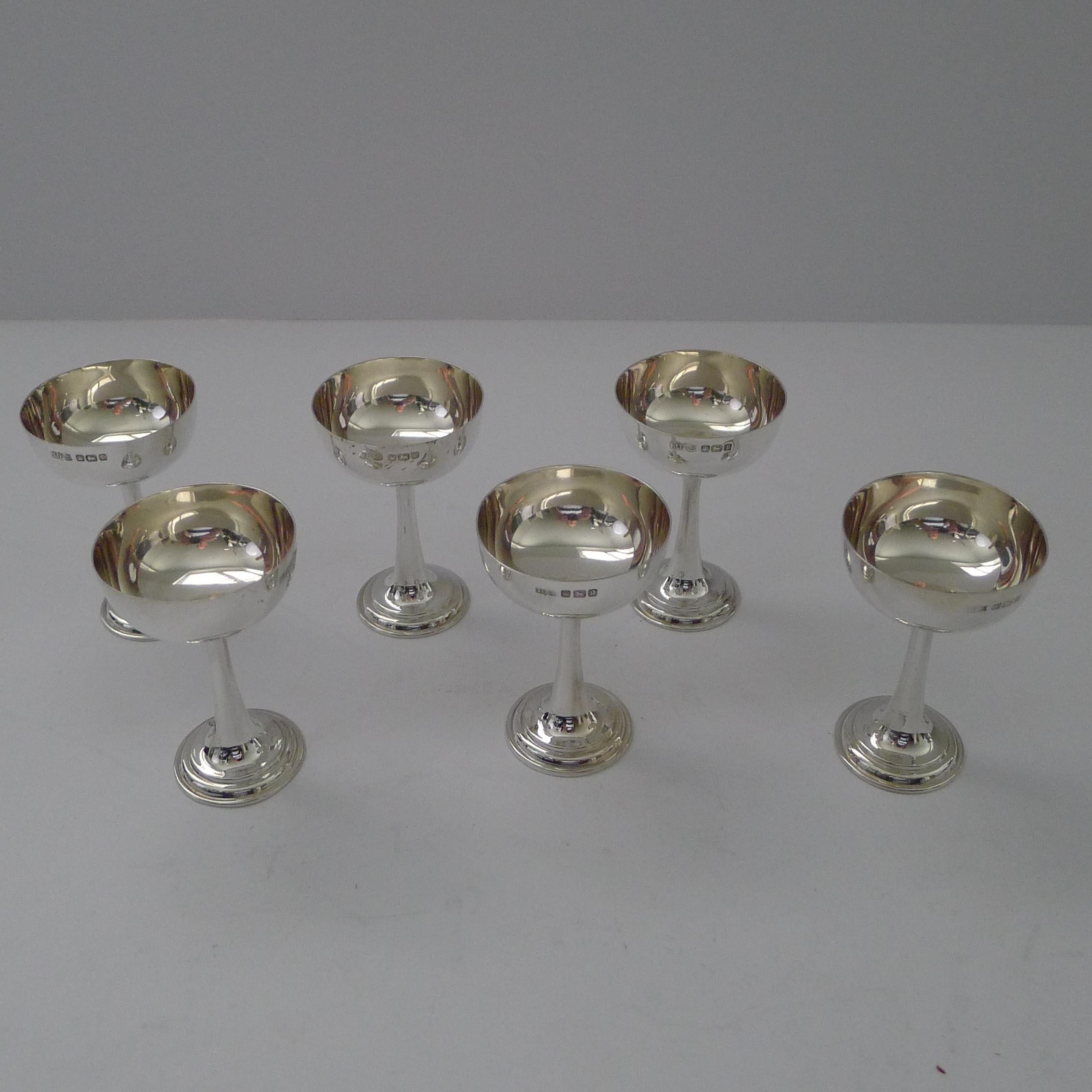  Cased Set of 6 Silver Liqueur 'Champagne Coupes’, James Dixon & Sons, Sheffield For Sale 3