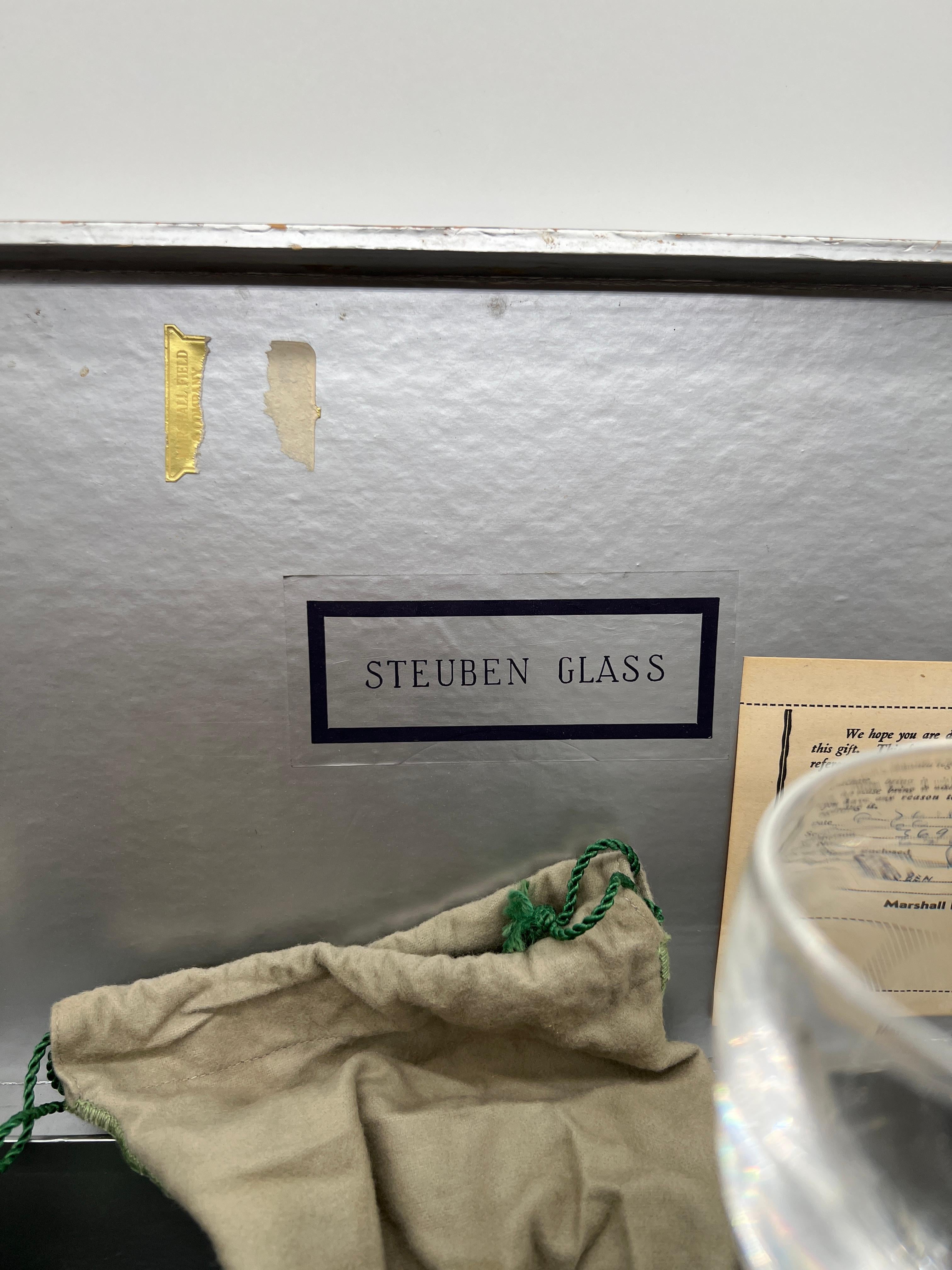 Estuche de 6 copas de vino de cristal Steuben de 5,25