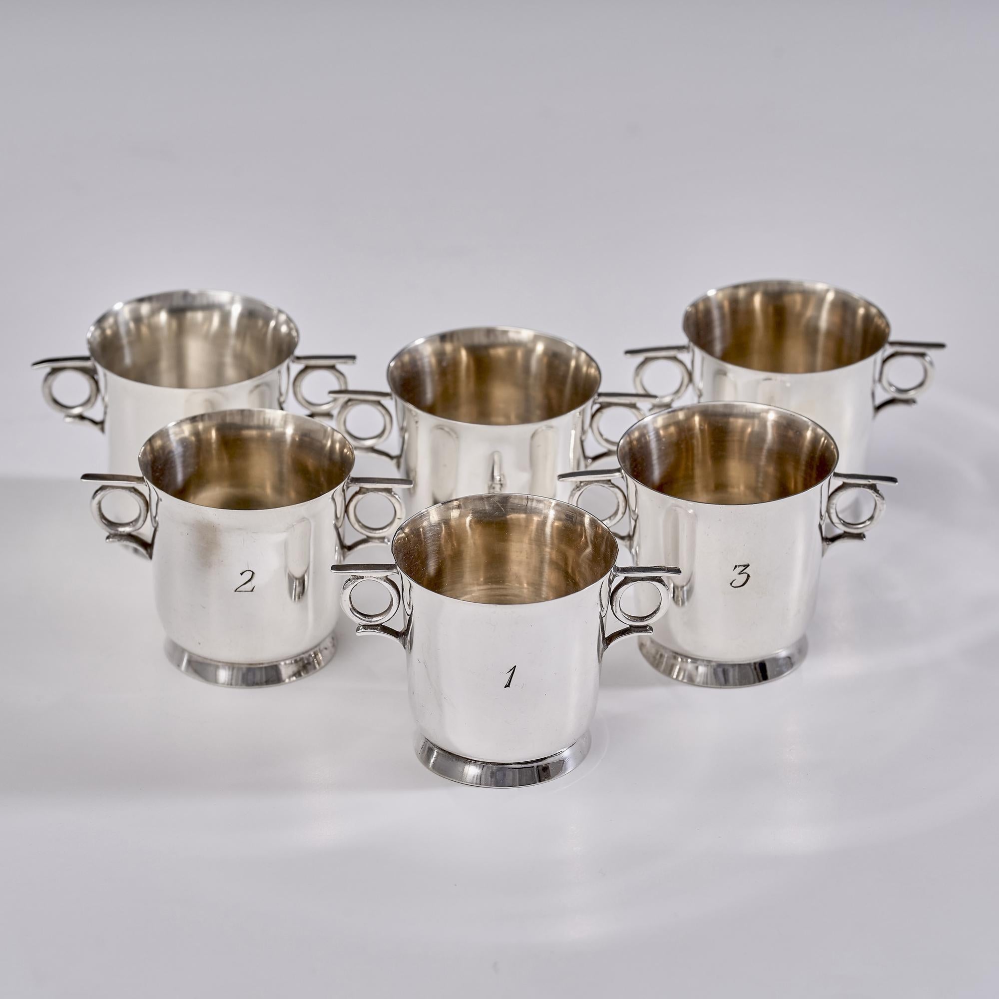 British Cased set of six antique silver whiskey tots For Sale