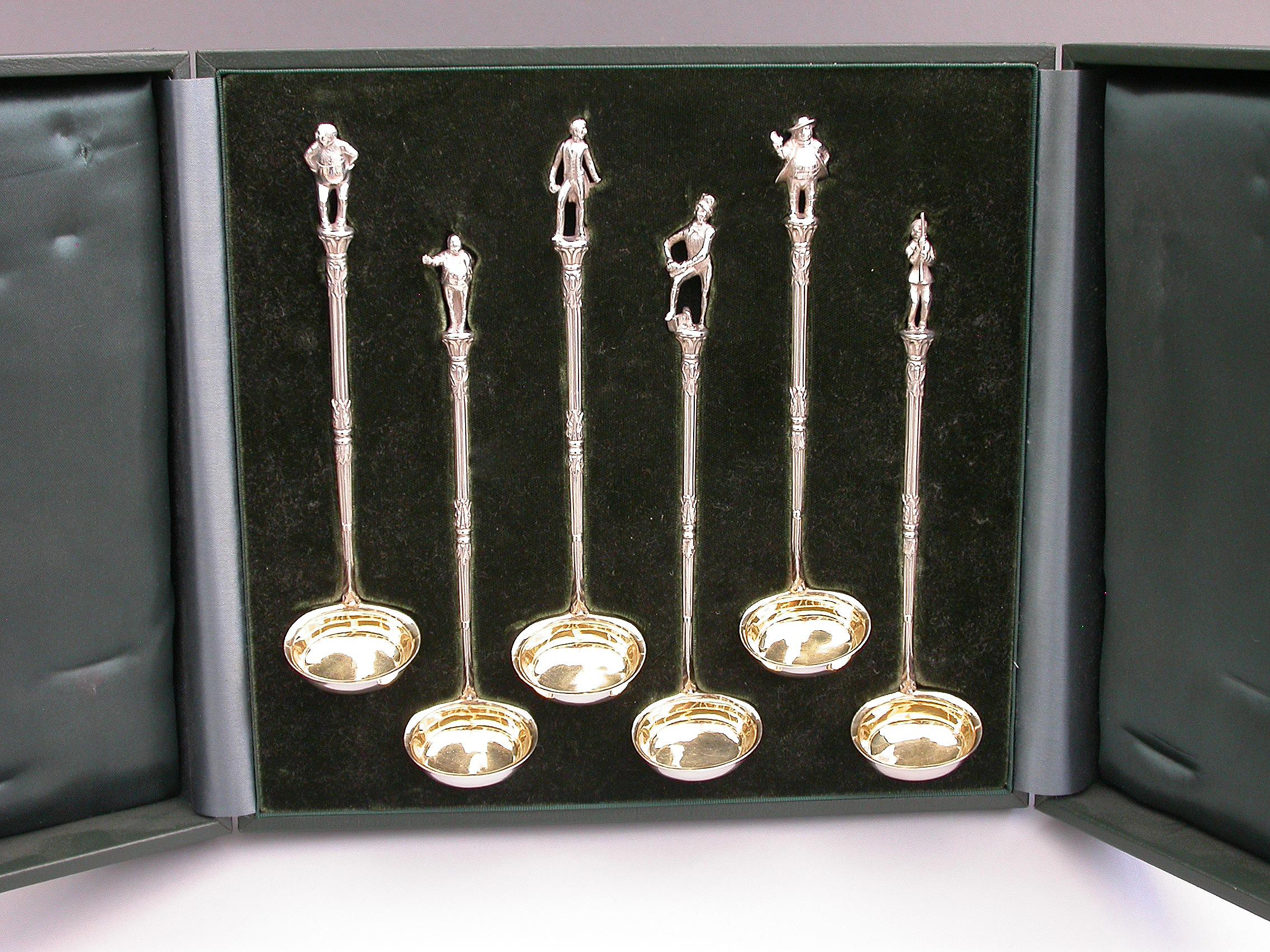 Cased Set of Six Victorian Silver Toddy Ladles Charles Dickens 'Pickwick Papers' For Sale 10