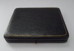 Kommoden-Set Krabbenspitzen aus massivem / Sterlingsilber mit Gehäuse - 1930