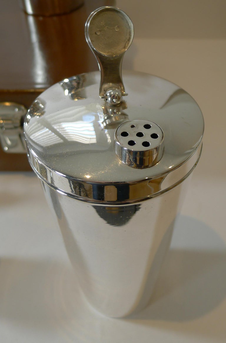 Cased Travel Cocktail Shaker / Drinks Set, c.1930 at 1stDibs