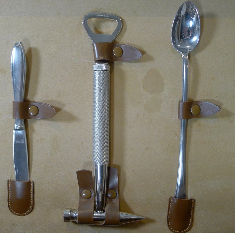 Cased Travel Cocktail Shaker / Drinks Set, c.1930 at 1stDibs