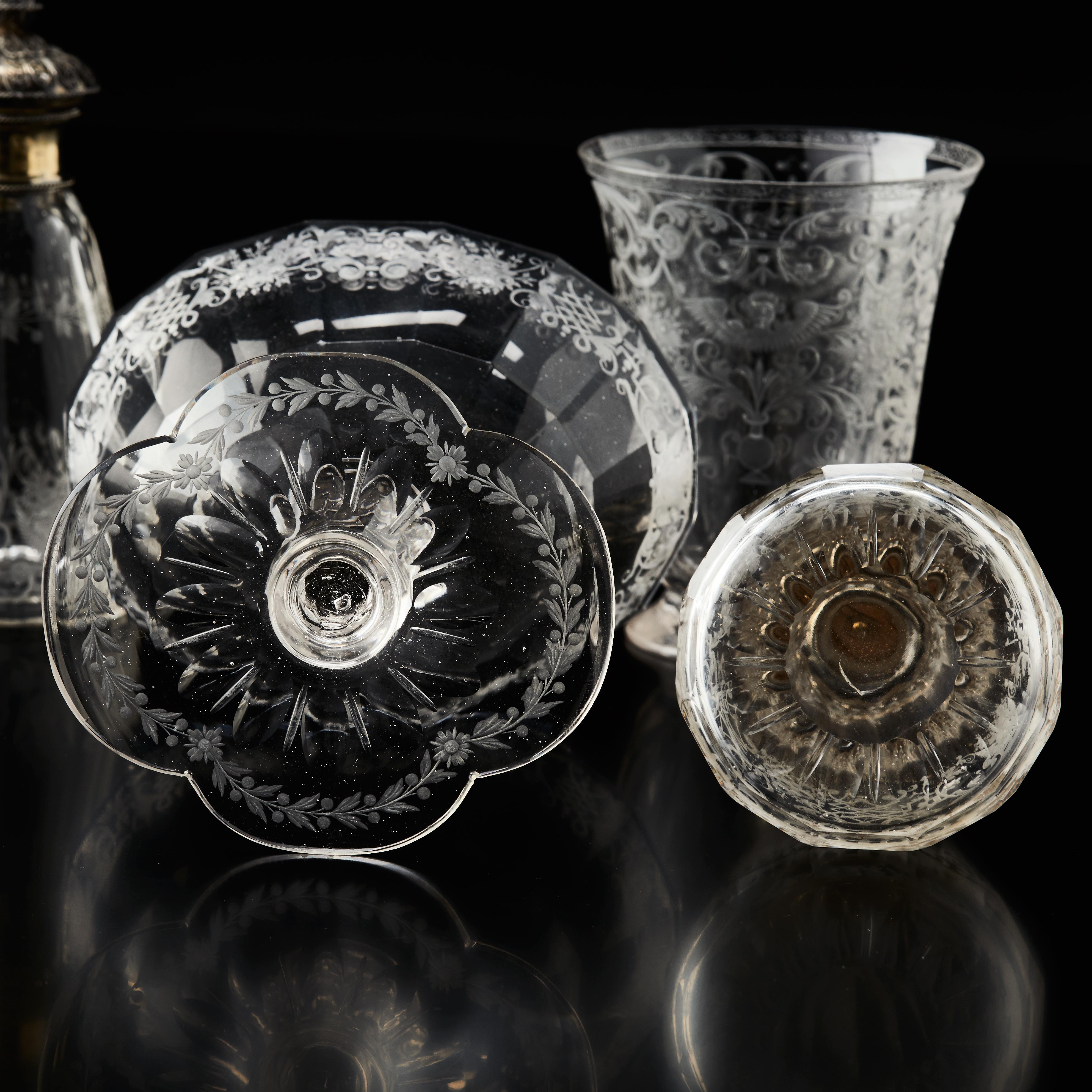 18th Century Cased Travelling Set of Engraved Glass Silesia, circa 1720