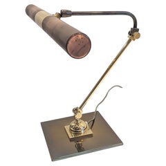 Lampada da tavolo articolata per pianoforte di Casella