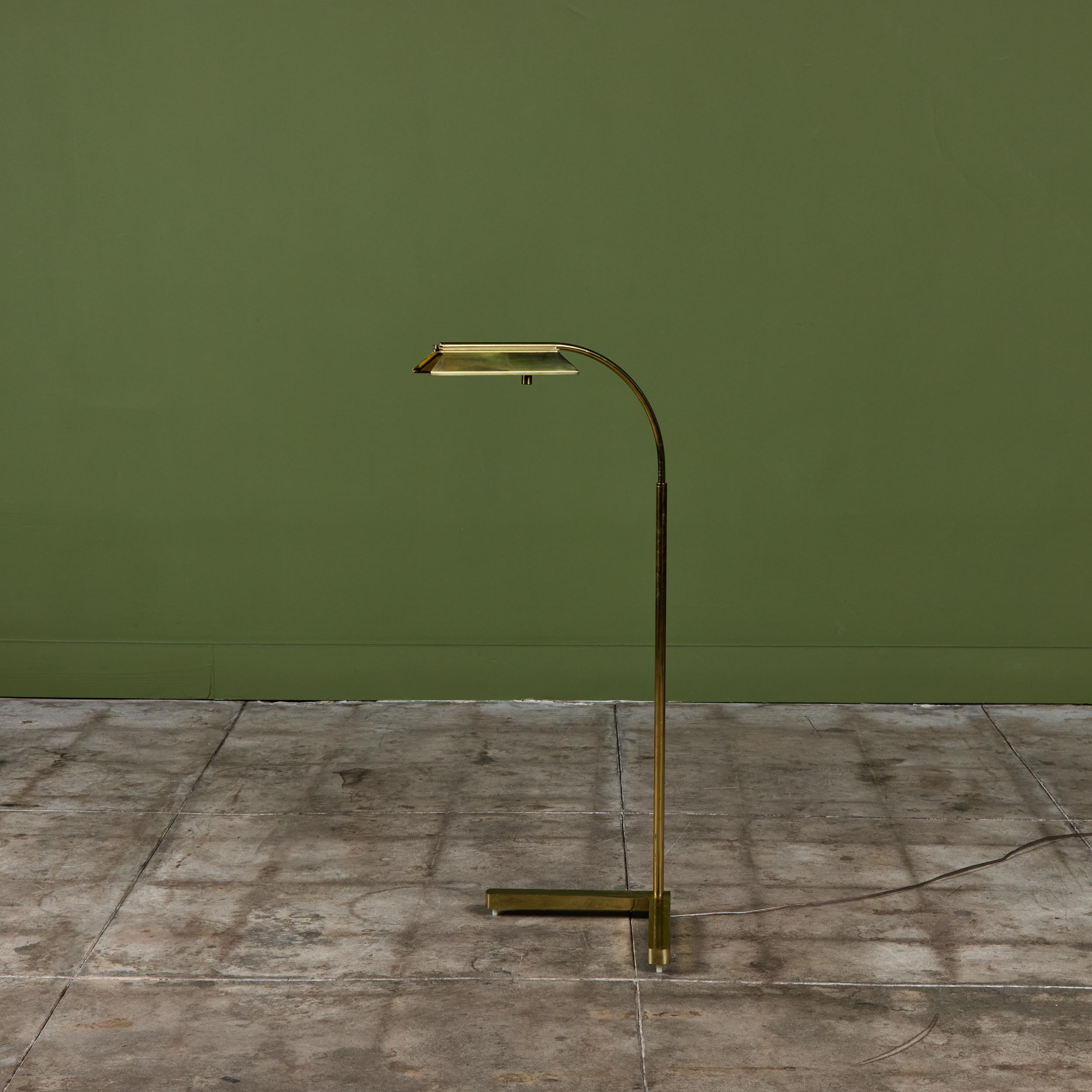 Late 20th Century Casella Curved Stem Brass Floor Lamp For Sale