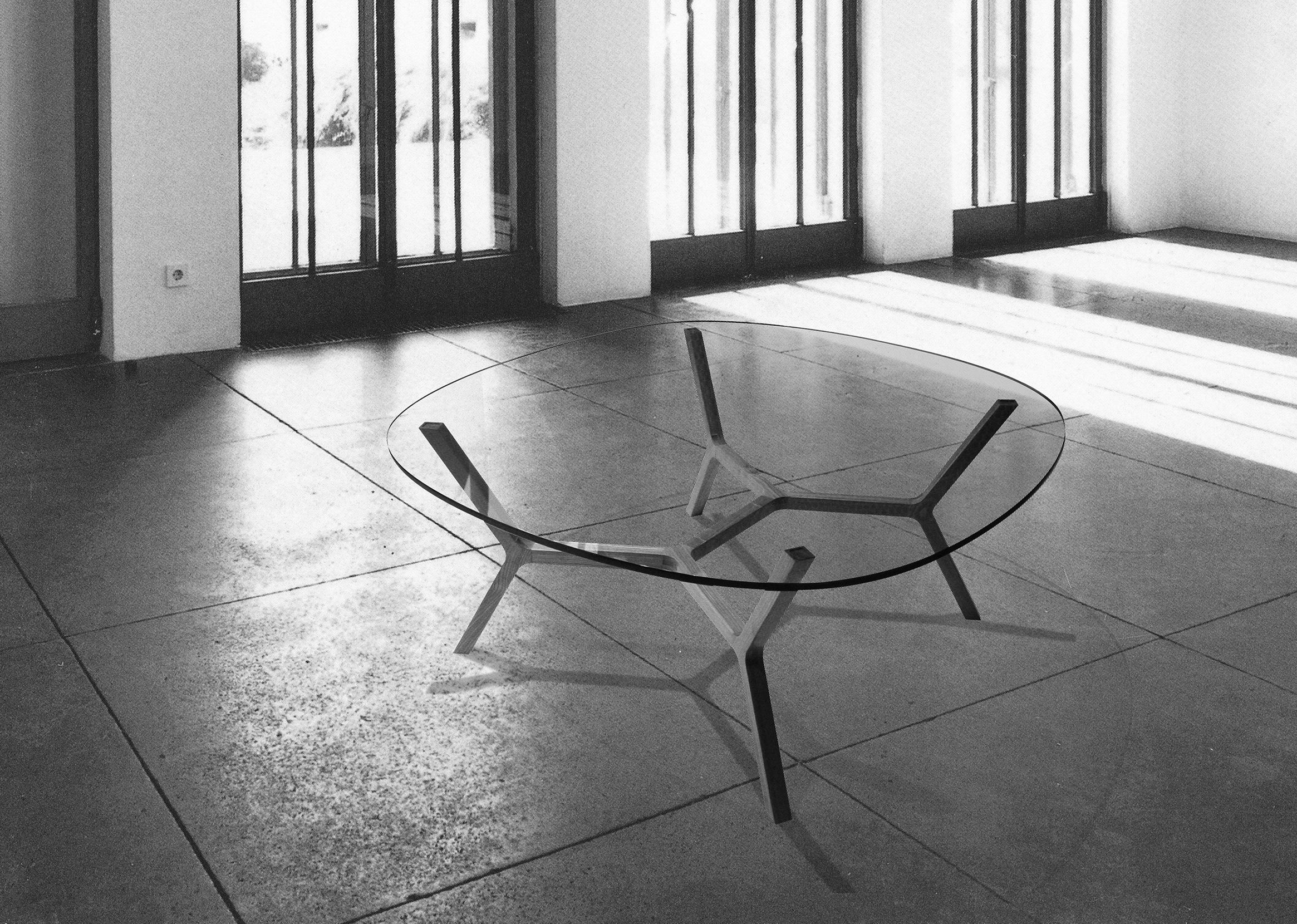 Moderne Table basse contemporaine « Stick » à quatre pieds en chêne blanc de Casey Lurie USA en vente