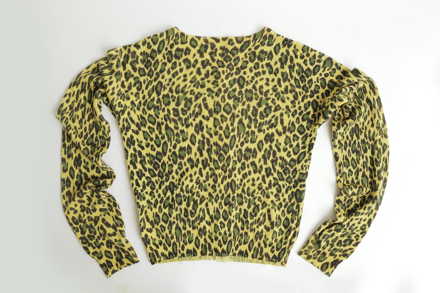 Women's Cashmere Leopard Sweater with Embroidered Flowers  For Sale