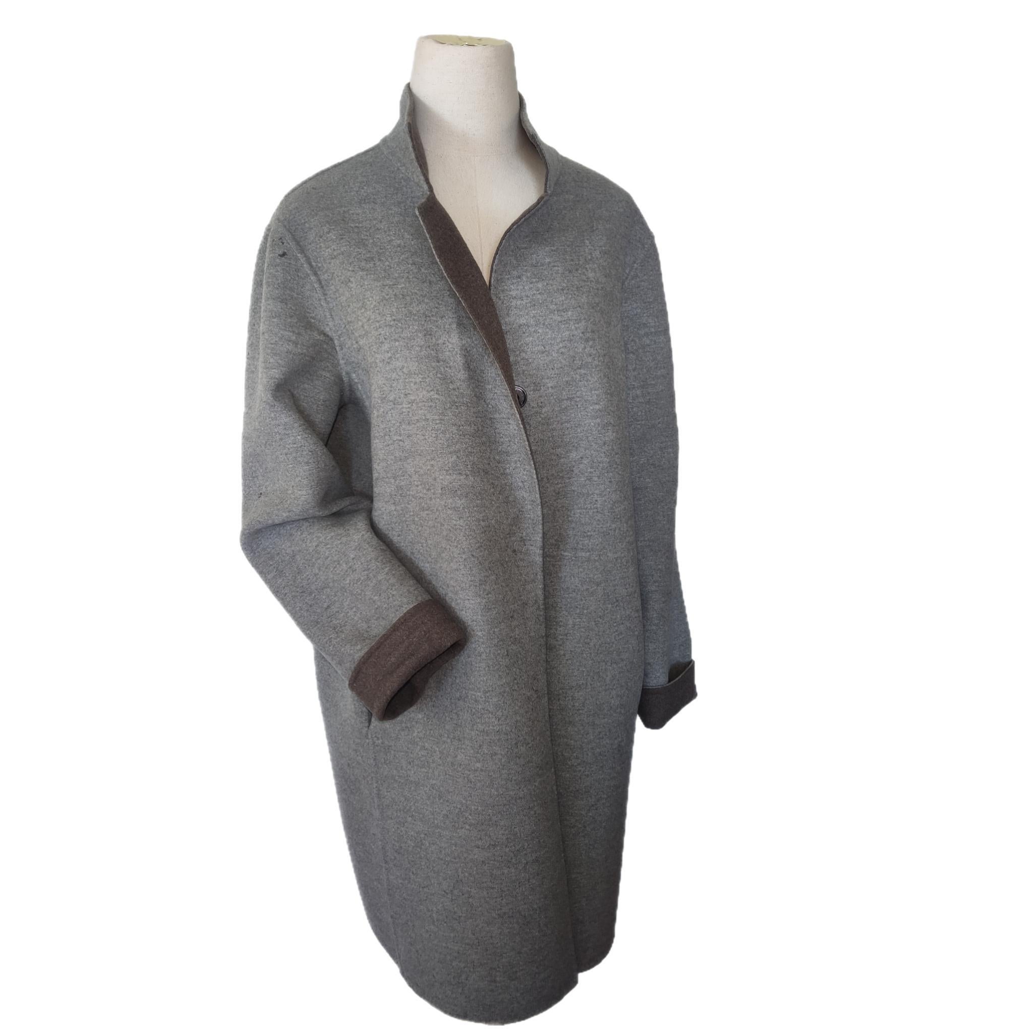 Cashmere Loro Piana Coat with Mink Fur For Sale 2