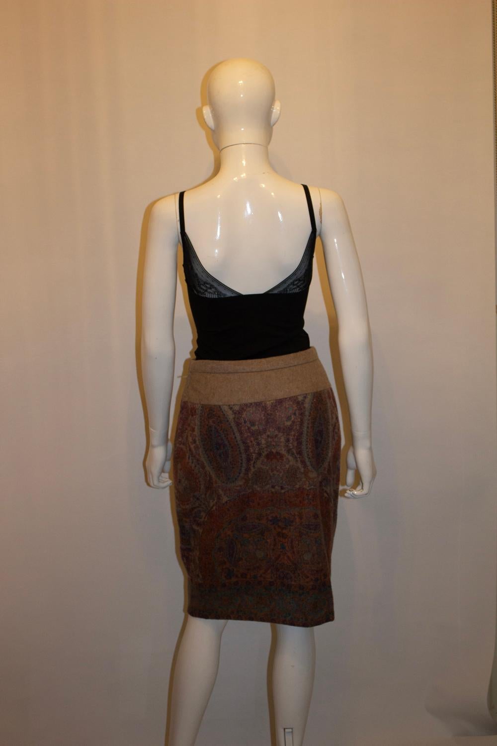 Jupe en cachemire à motif cachemire Pour femmes en vente