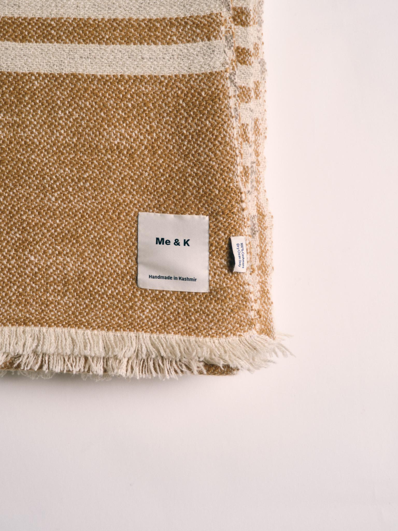 XXIe siècle et contemporain Plaid en cachemire en vente