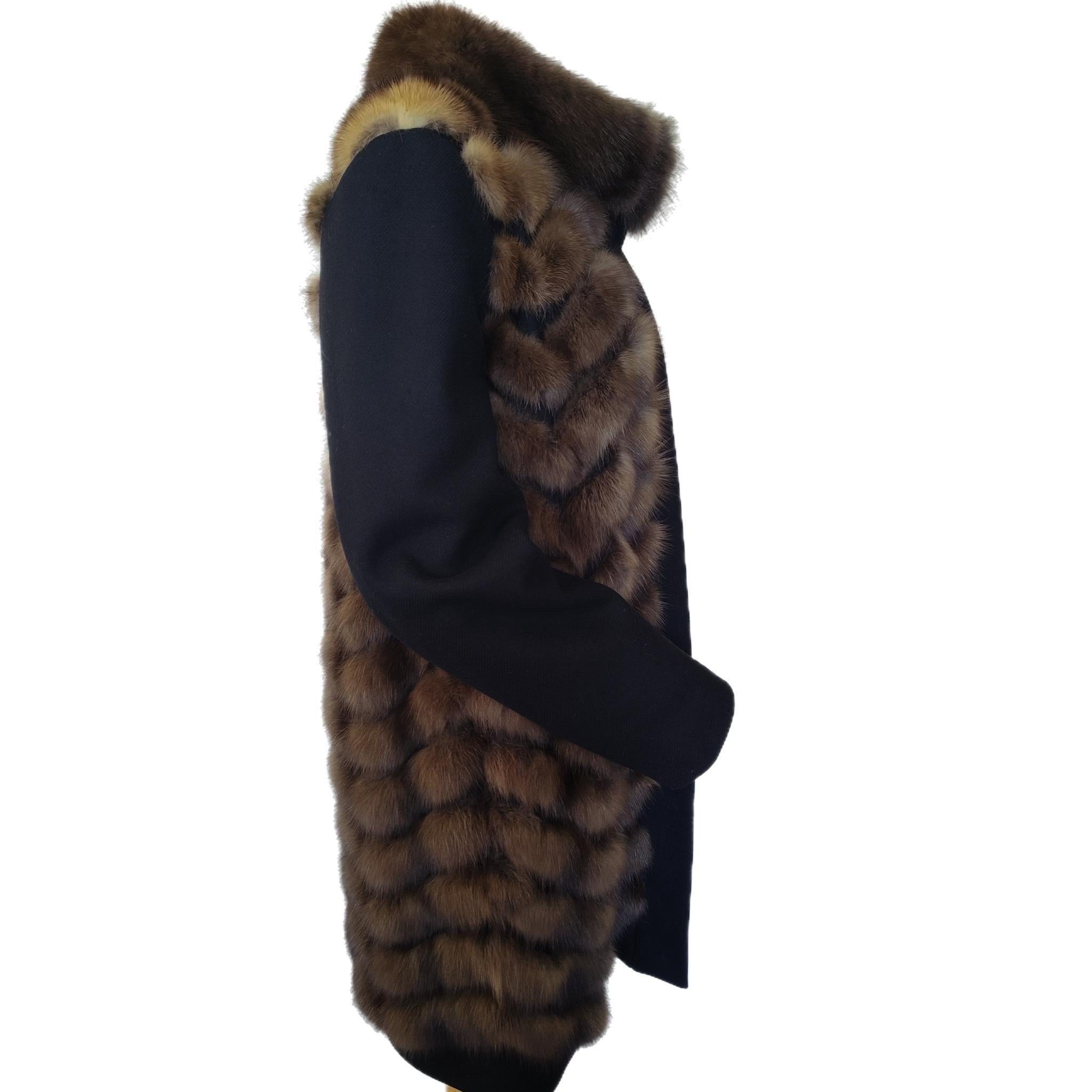Cashmere wool Loro Piana Coat with Russian Sable fur Gulliana Tesso Italy  For Sale 6