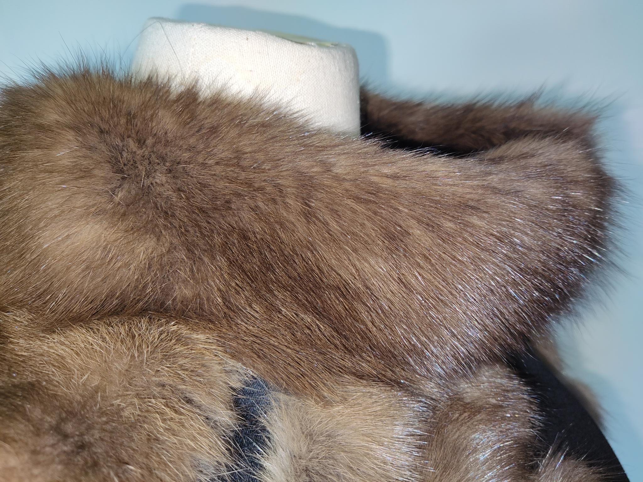Cashmere wool Loro Piana Coat with Russian Sable fur Gulliana Tesso Italy For Sale 9