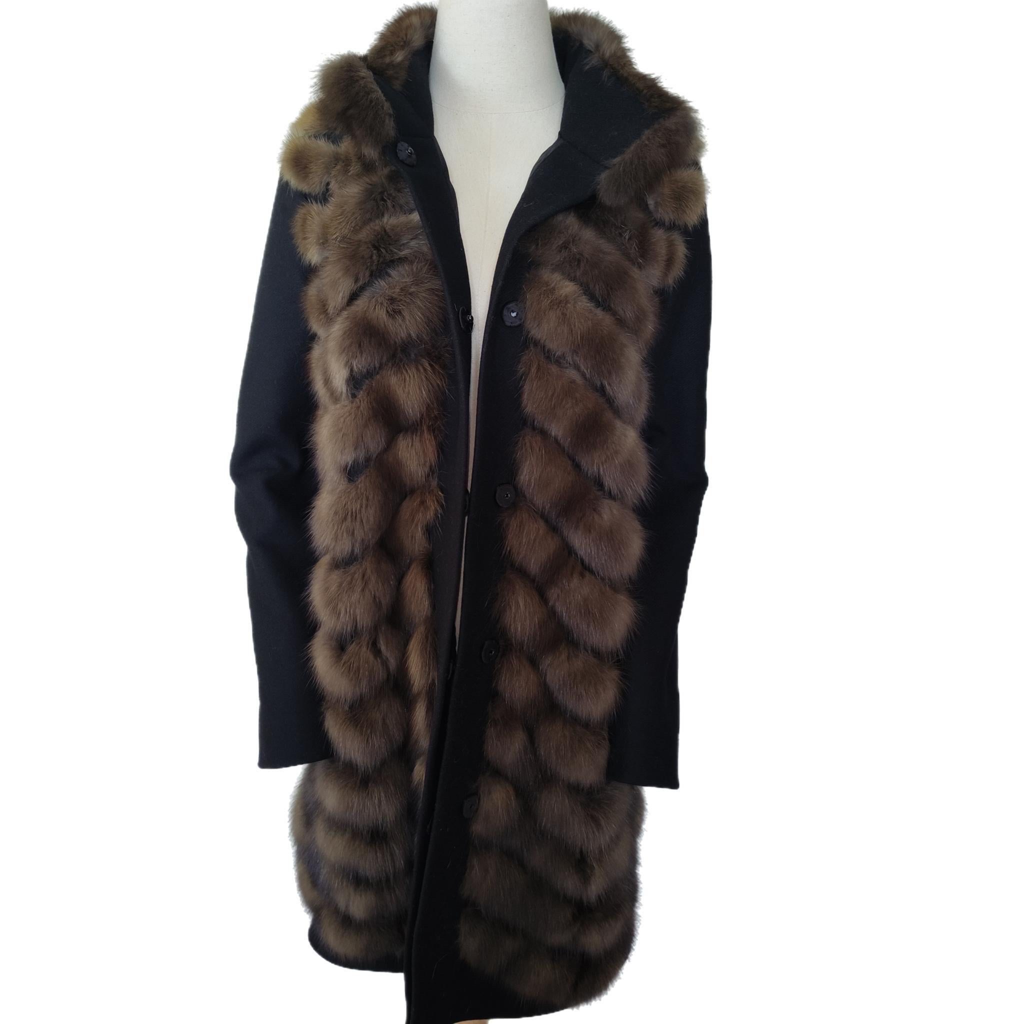 Women's Cashmere wool Loro Piana Coat with Russian Sable fur Gulliana Tesso Italy For Sale
