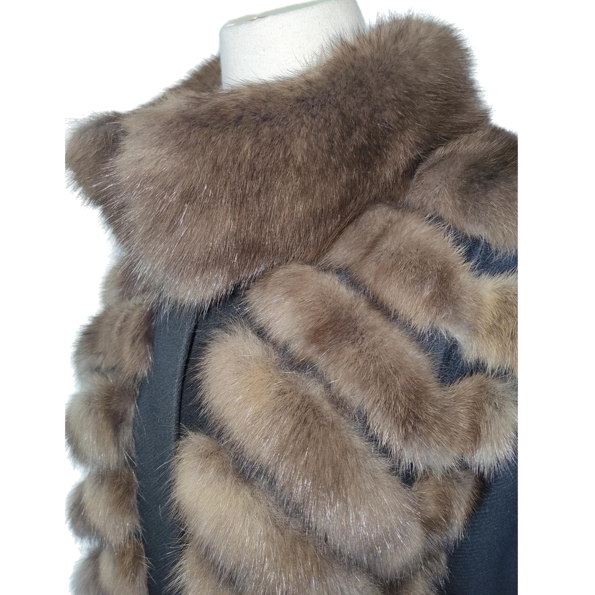 Cashmere wool Loro Piana Coat with Russian Sable fur Gulliana Tesso Italy For Sale 2