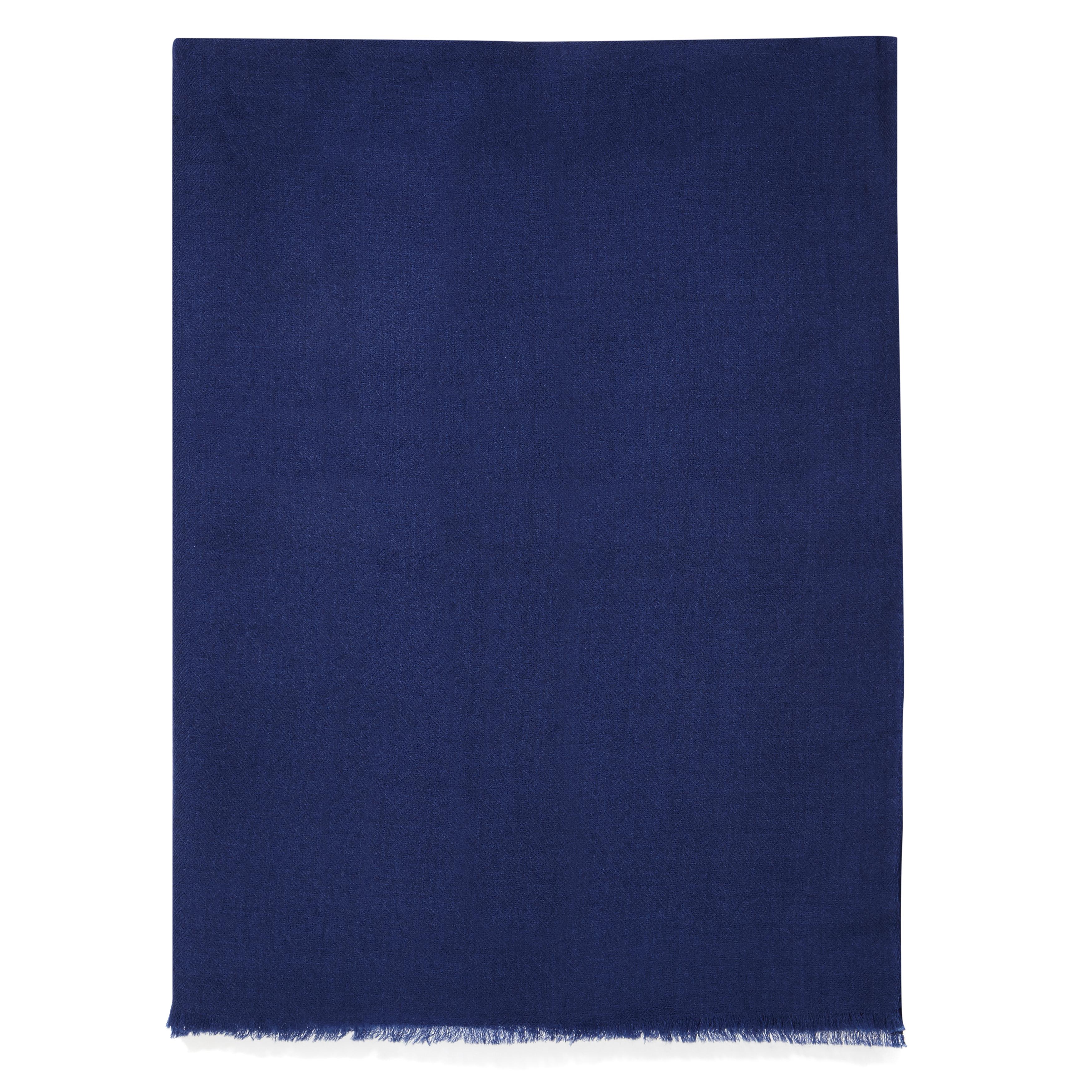 The perfect Christmas gift for someone special.  
Verheyen London’s shawl is spun from the finest lightweight cashmere and wool shawl from India.  Its warmth envelopes you with luxury, perfect for travel and comfort wherever you are.


PRODUCT