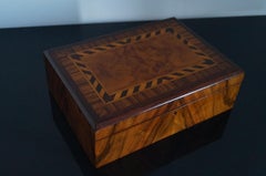 Casket Art Deco from 1930