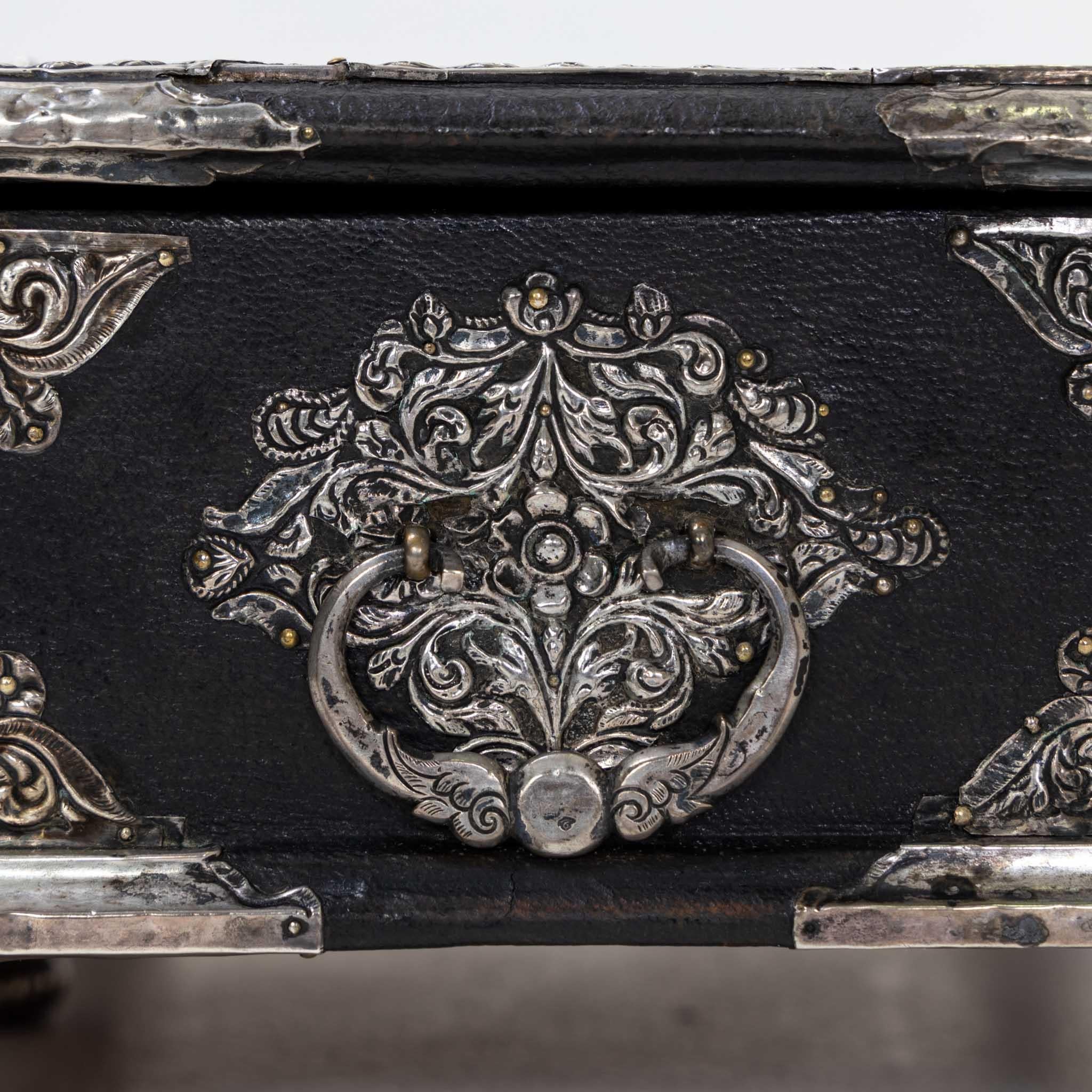 19th Century Casket, Indian Colonial Work