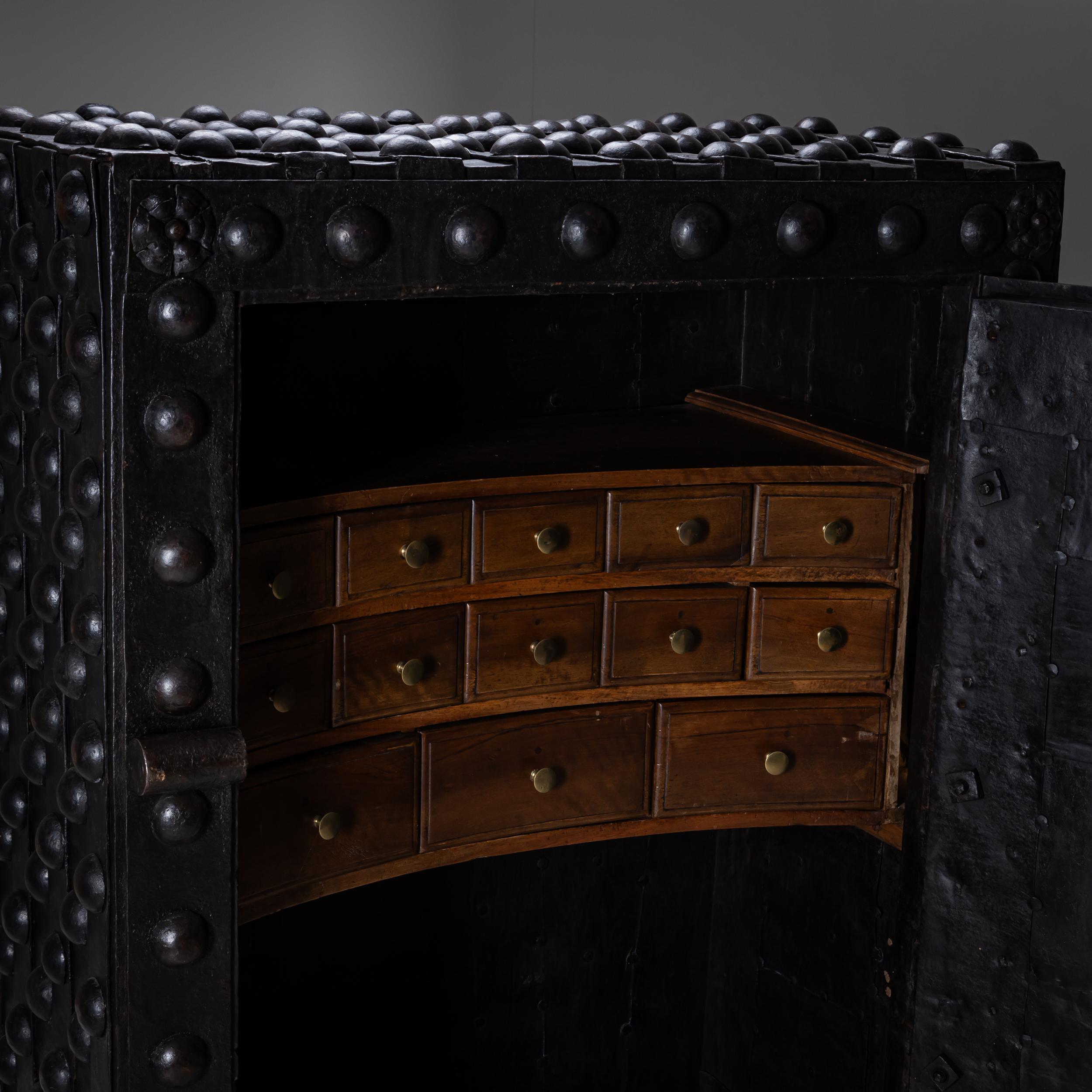 Cassaforte, Italy 17th Century 3