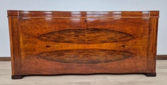 Tuscan Art Deco chest at " Wave "