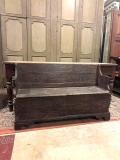 Solid wood chest, opening seat, Italy