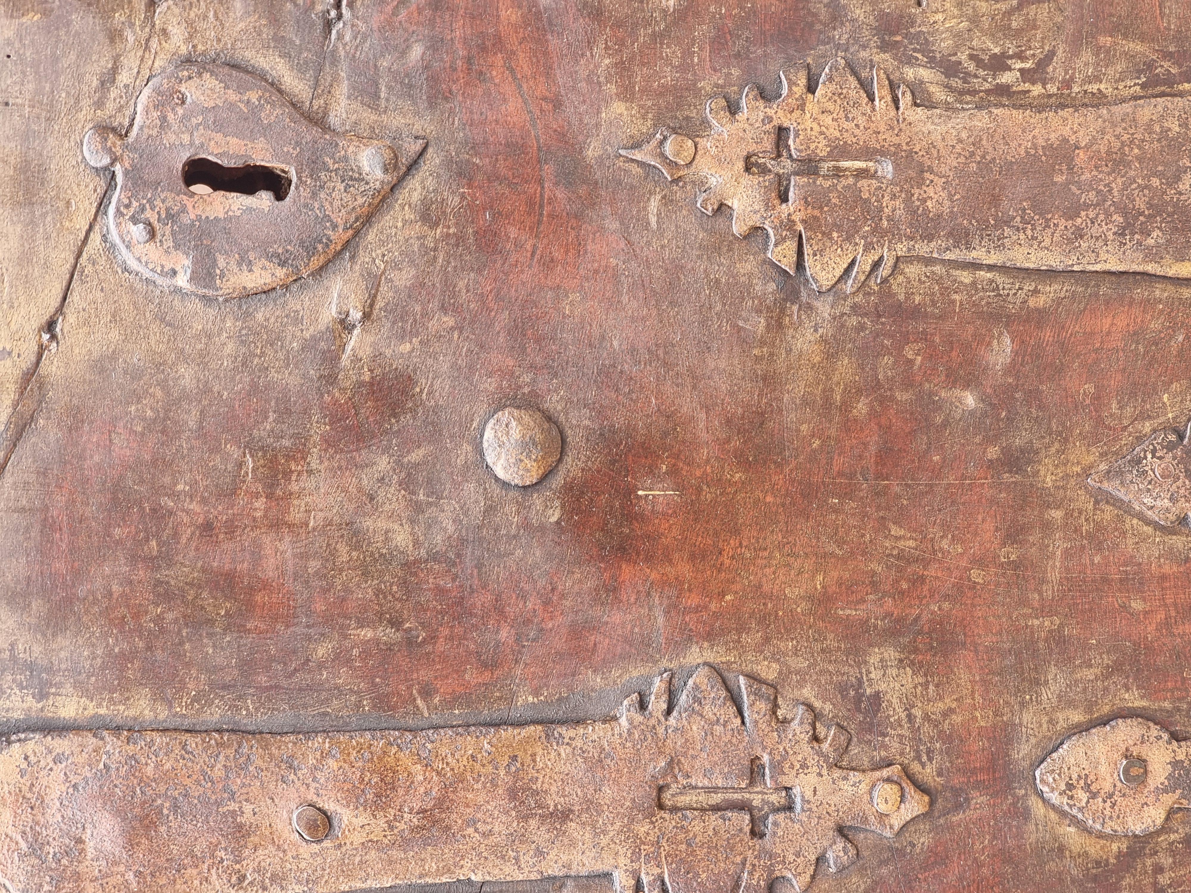 Arcón cruzado de hierro forjado nogal - Norte de Italia en venta 1