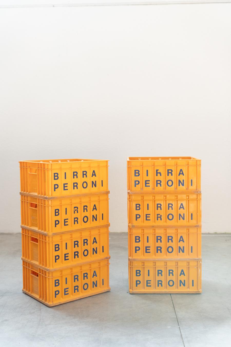 Vintage Peroni beer plastic crates, set of 8. 1970-1980 For Sale 6
