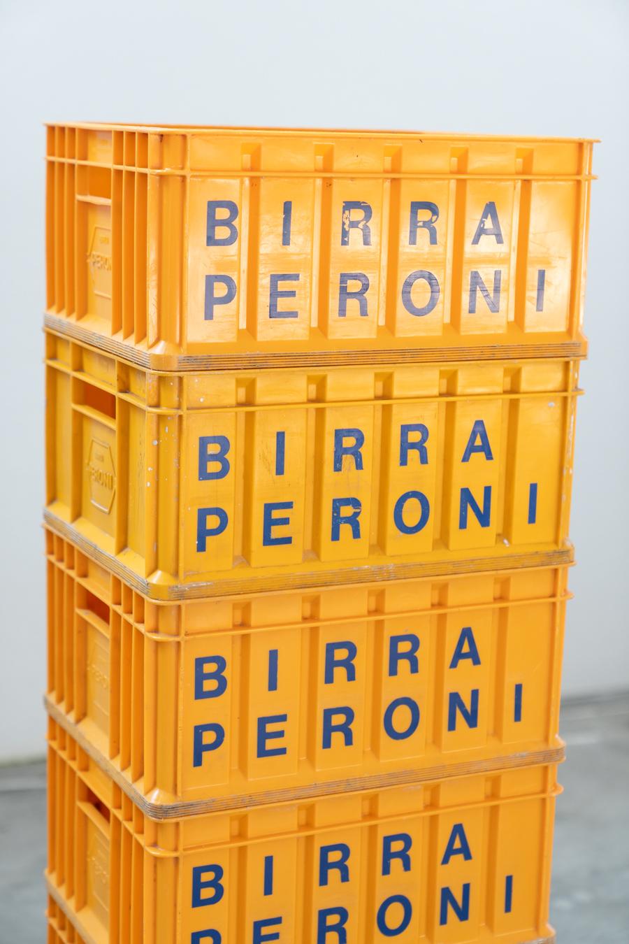 Vintage Peroni beer plastic crates, set of 8. 1970-1980 In Good Condition For Sale In Manzano, IT