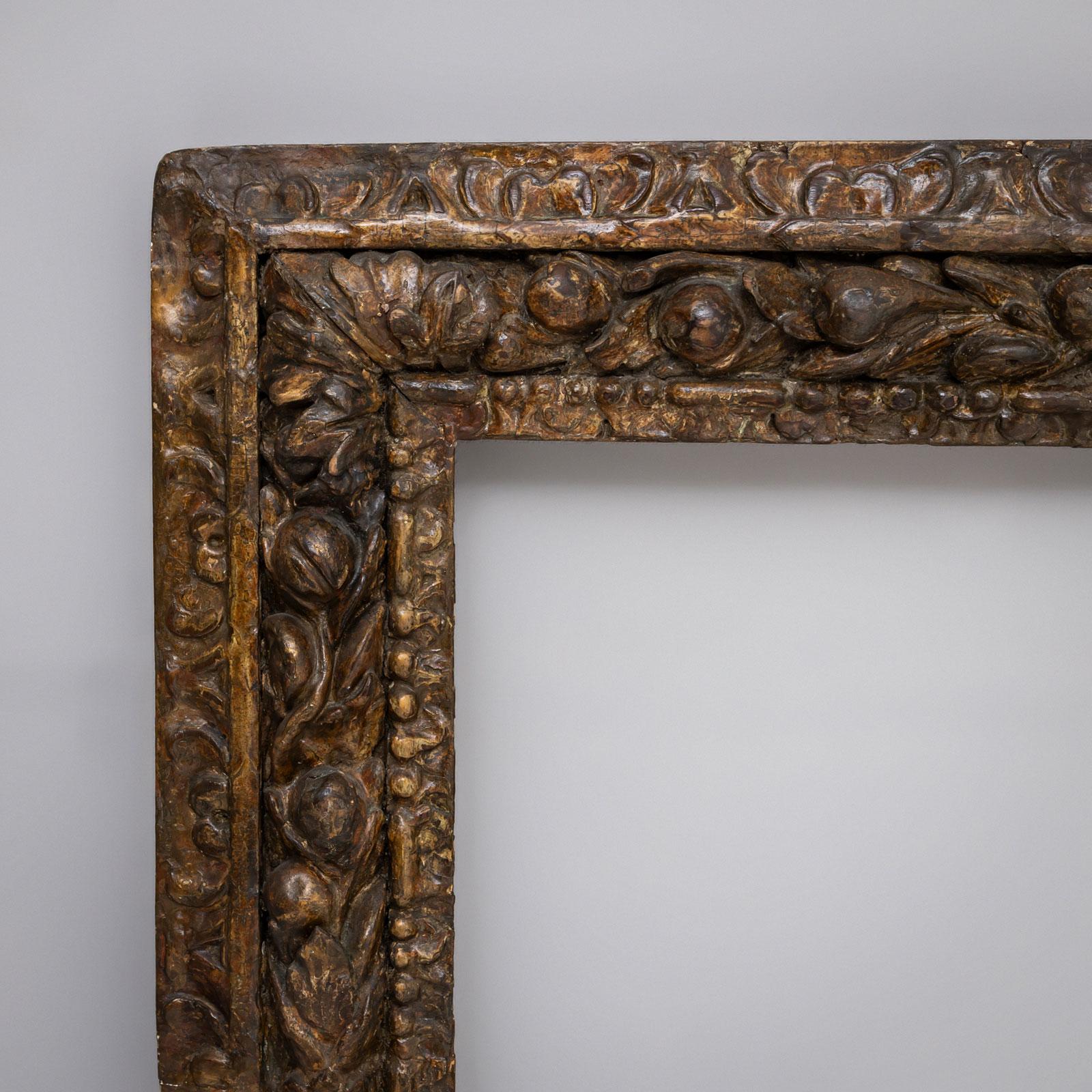 Italian Cassetta Frame with Fruit and Leaf Decorations, Italy, 1st Half 17th Century For Sale