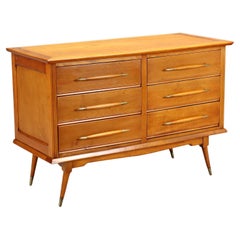 Commodes and Chests of Drawers