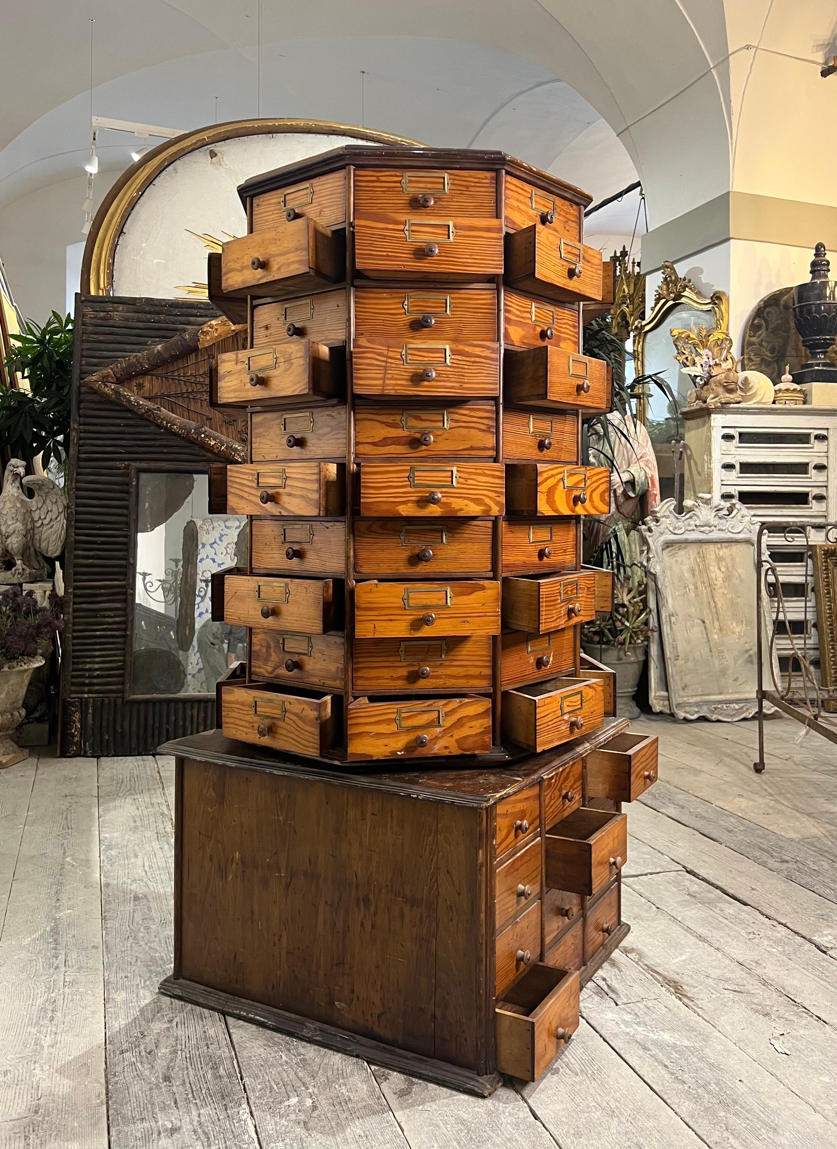Early 20th Century Early 20thC American Bolt&Screw Case Co. For Sale
