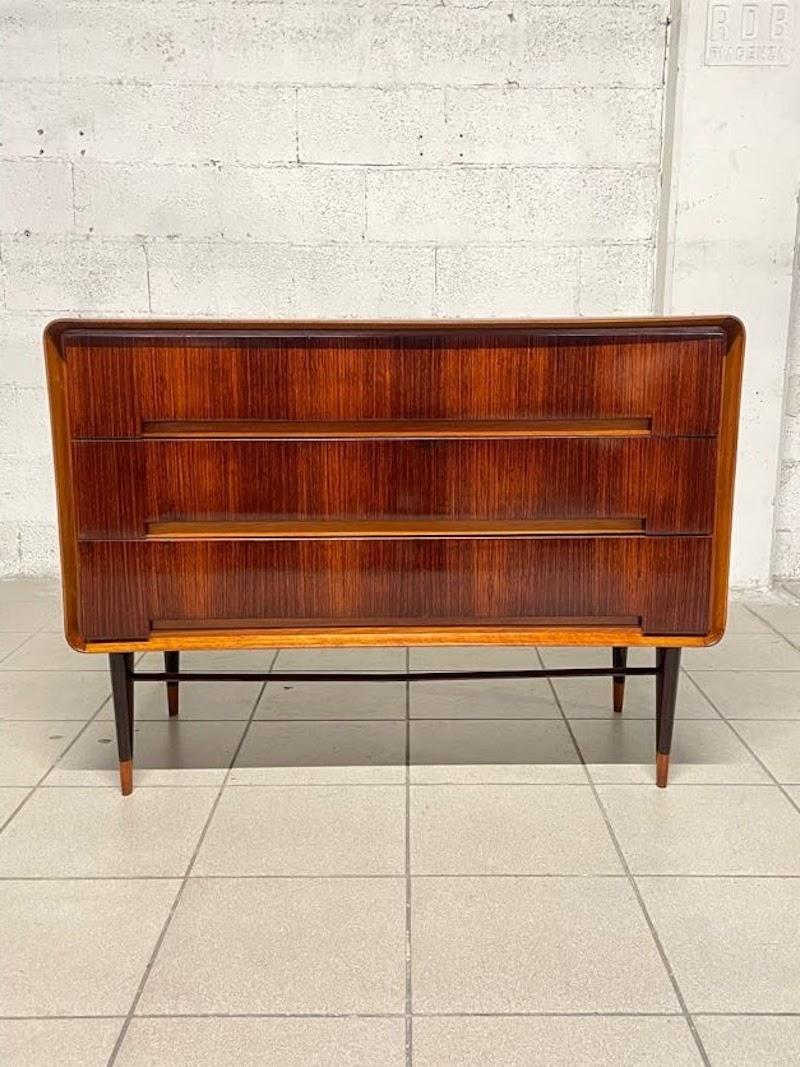 Cassettiera anni '50 in vendita 9